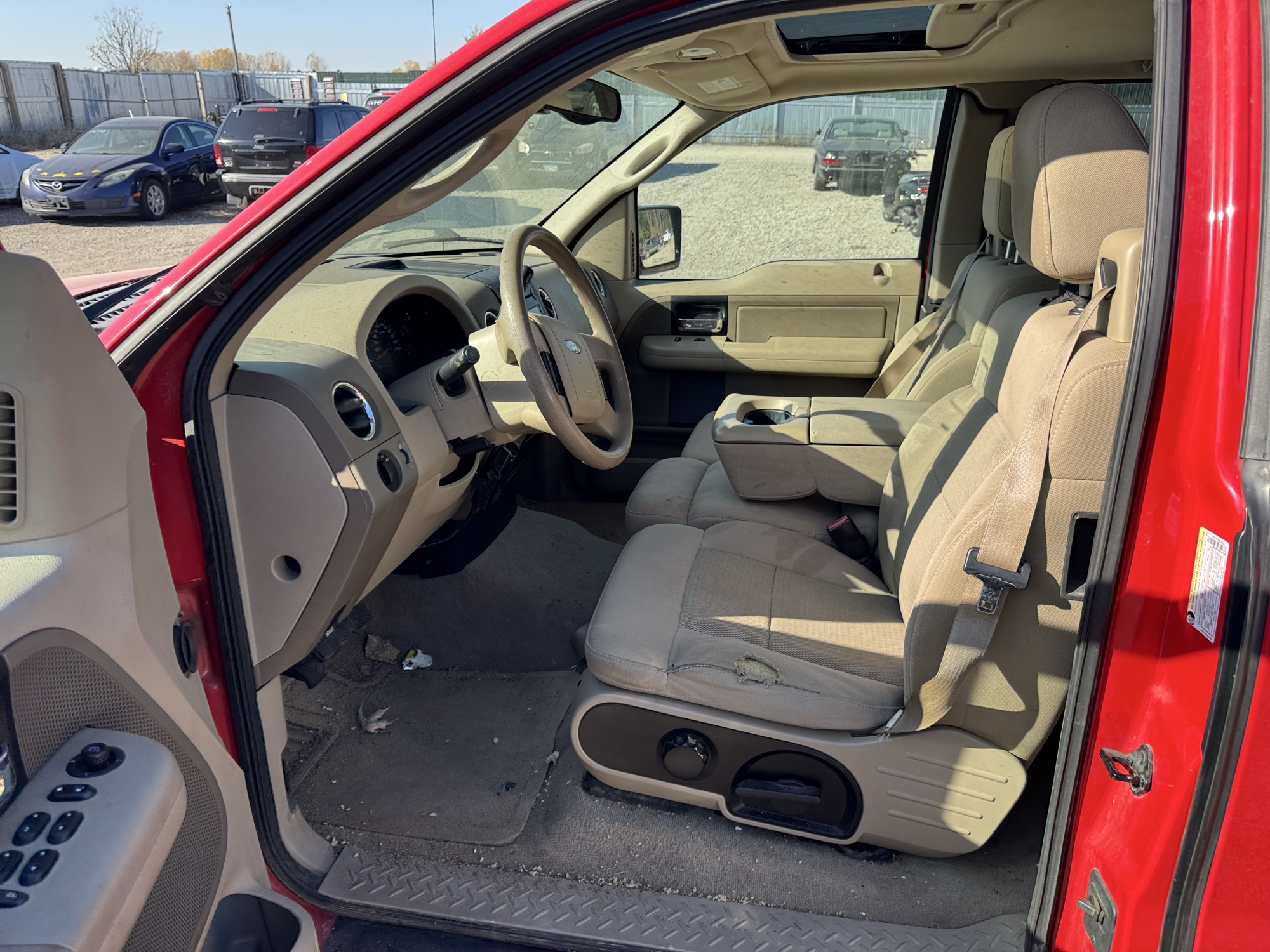 2005 ford f-150 fx4-supercab-4wd with 132299 miles for sale near Elk River, Minnesota 106871_22_driver_seat.jpg