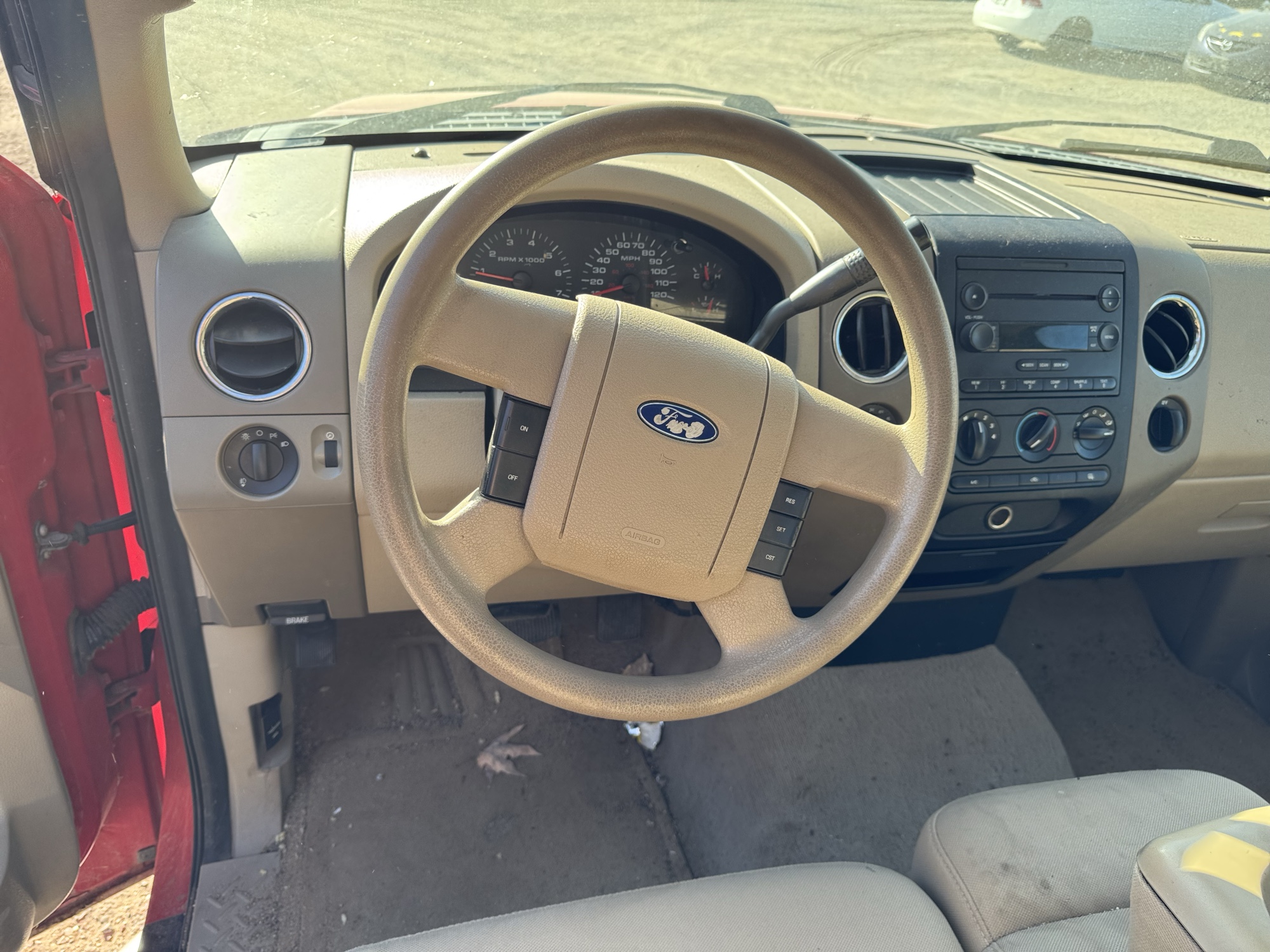 2005 ford f-150 fx4-supercab-4wd with 132299 miles for sale near Elk River, Minnesota 106871_36_steering_wheel.jpg