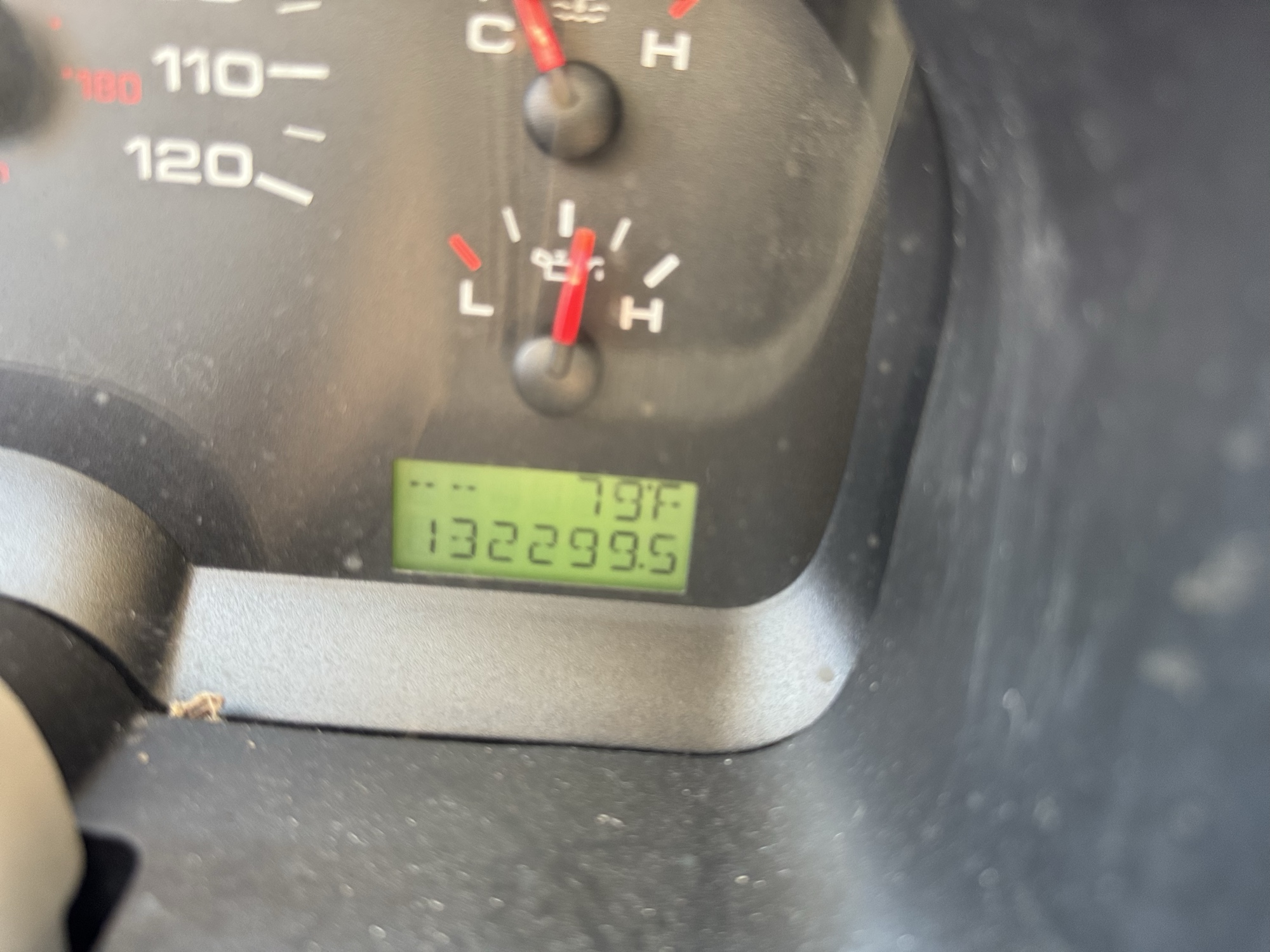 2005 ford f-150 fx4-supercab-4wd with 132299 miles for sale near Elk River, Minnesota 106871_44_mileage_closeup.jpg
