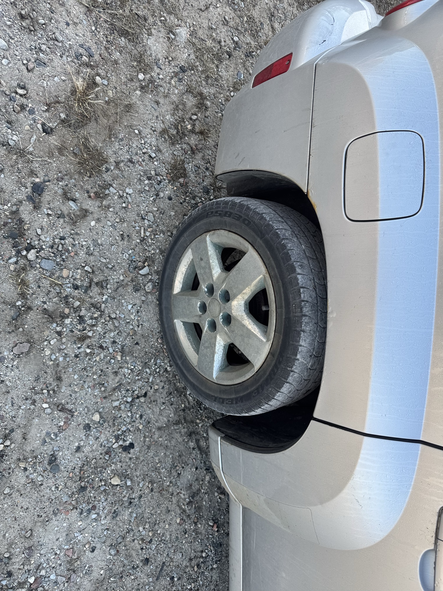 2011 chevrolet hhr 1lt with 133073 miles for sale near Elk River, Minnesota 106872_14_rear_pass_wheel.jpg