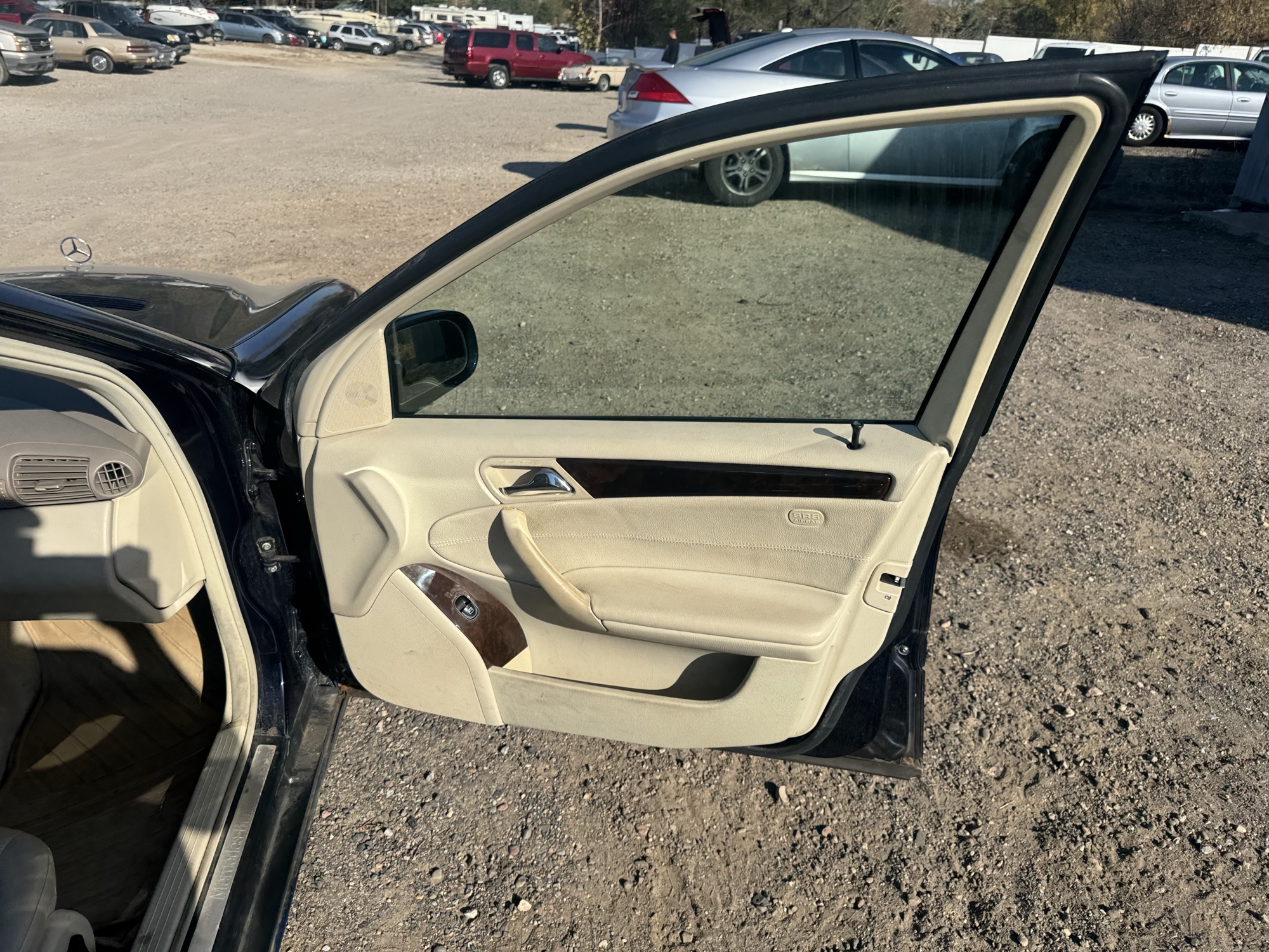 2005 mercedes-benz c-class c240-luxury-sedan with 163981 miles for sale near Elk River, Minnesota 106874_32_passenger_door_panel.jpg