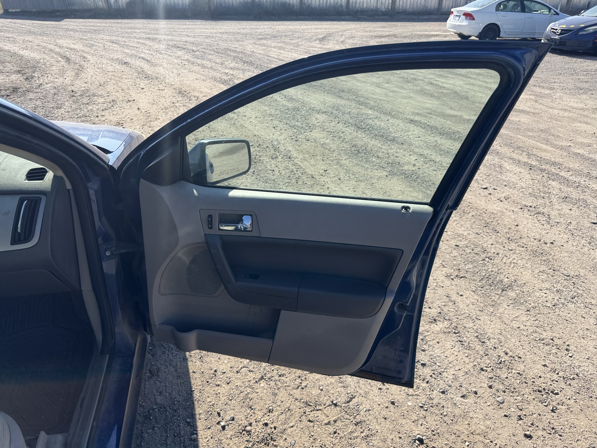 2008 ford focus ses-sedan with 282409 miles for sale near Elk River, Minnesota 106875_32_passenger_door_panel.jpg