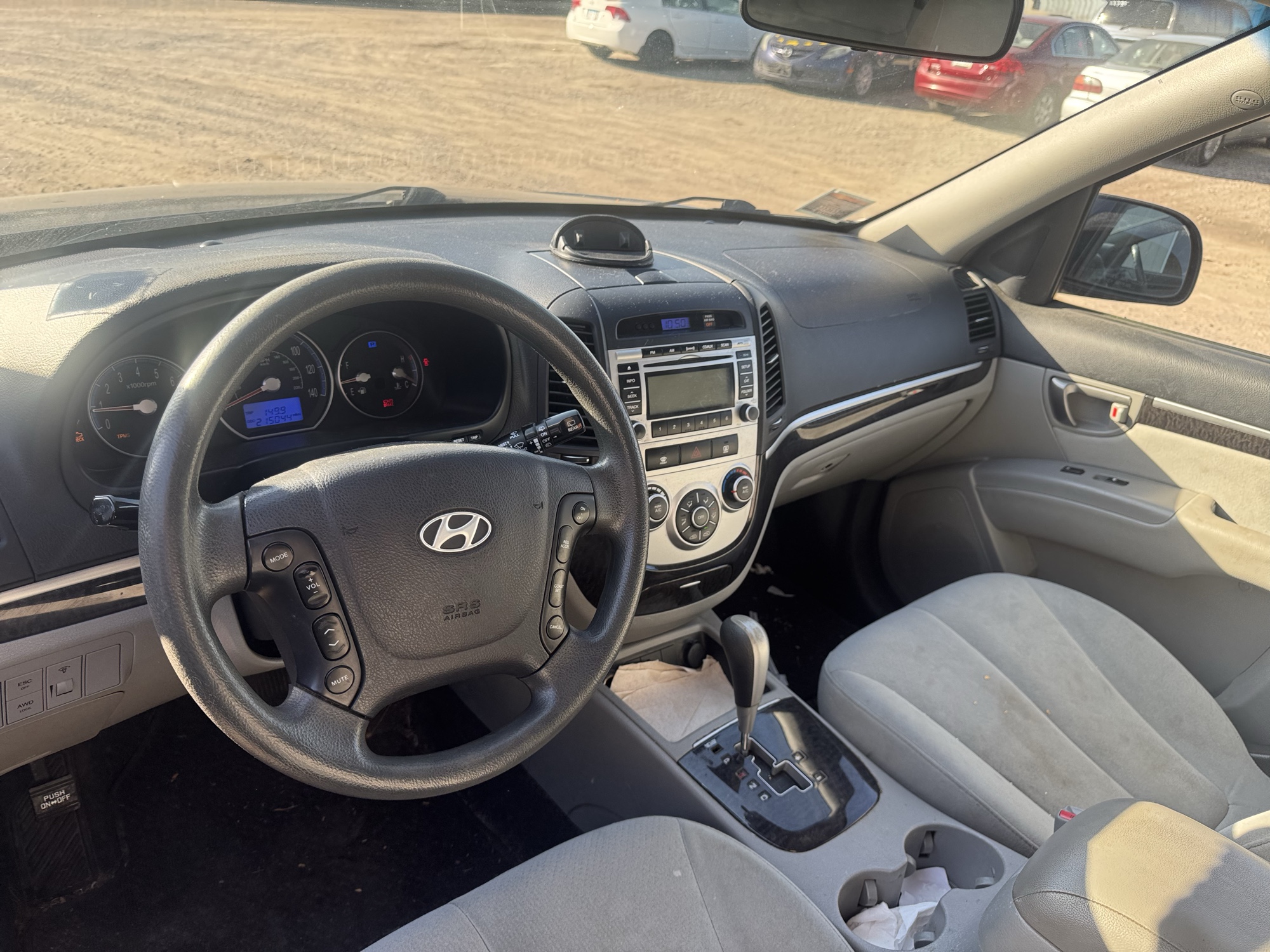 2009 hyundai santa-fe gls-awd with 215044 miles for sale near Elk River, Minnesota 106876_33_dash_from_driver.jpg