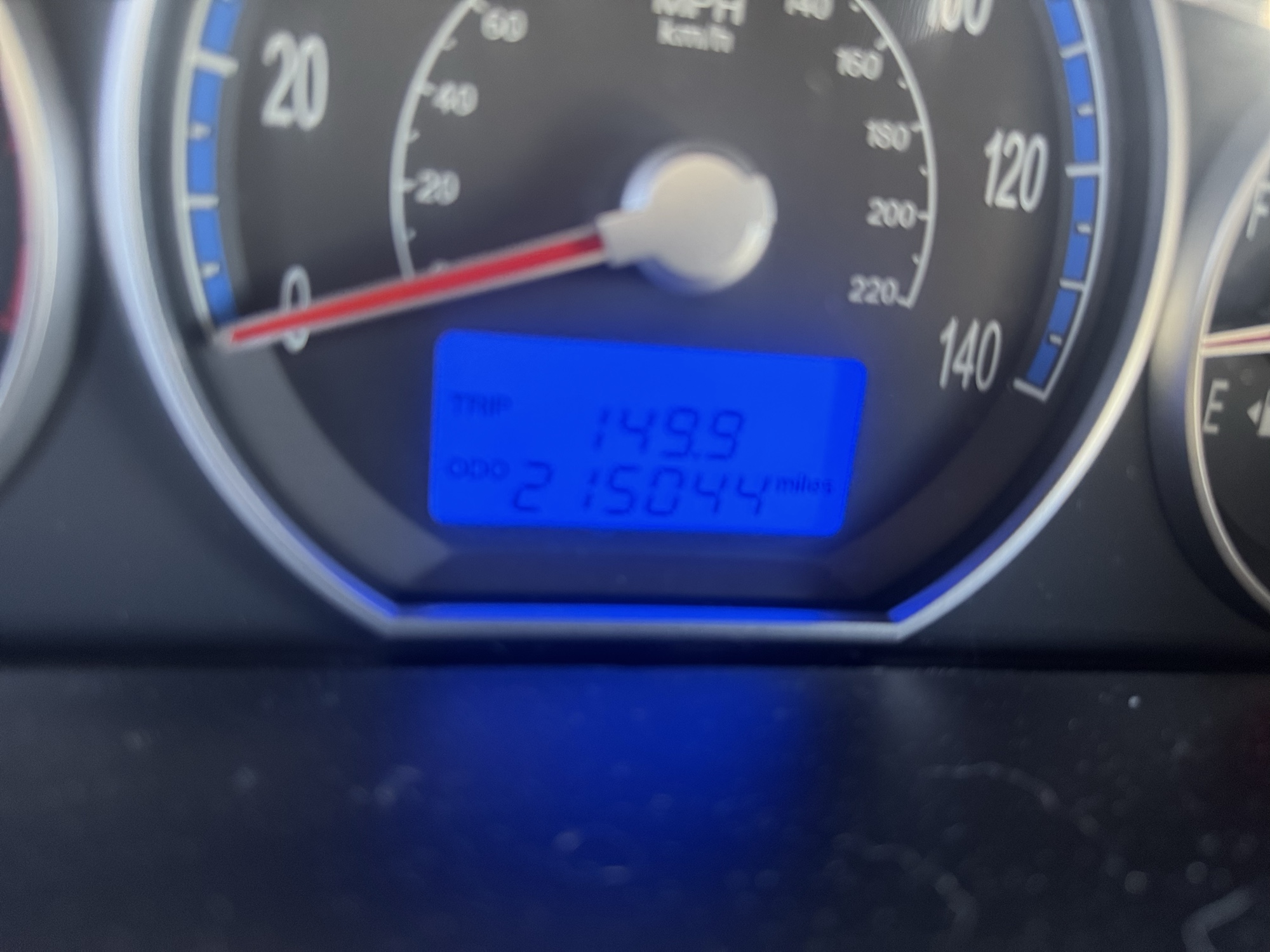 2009 hyundai santa-fe gls-awd with 215044 miles for sale near Elk River, Minnesota 106876_44_mileage_closeup.jpg