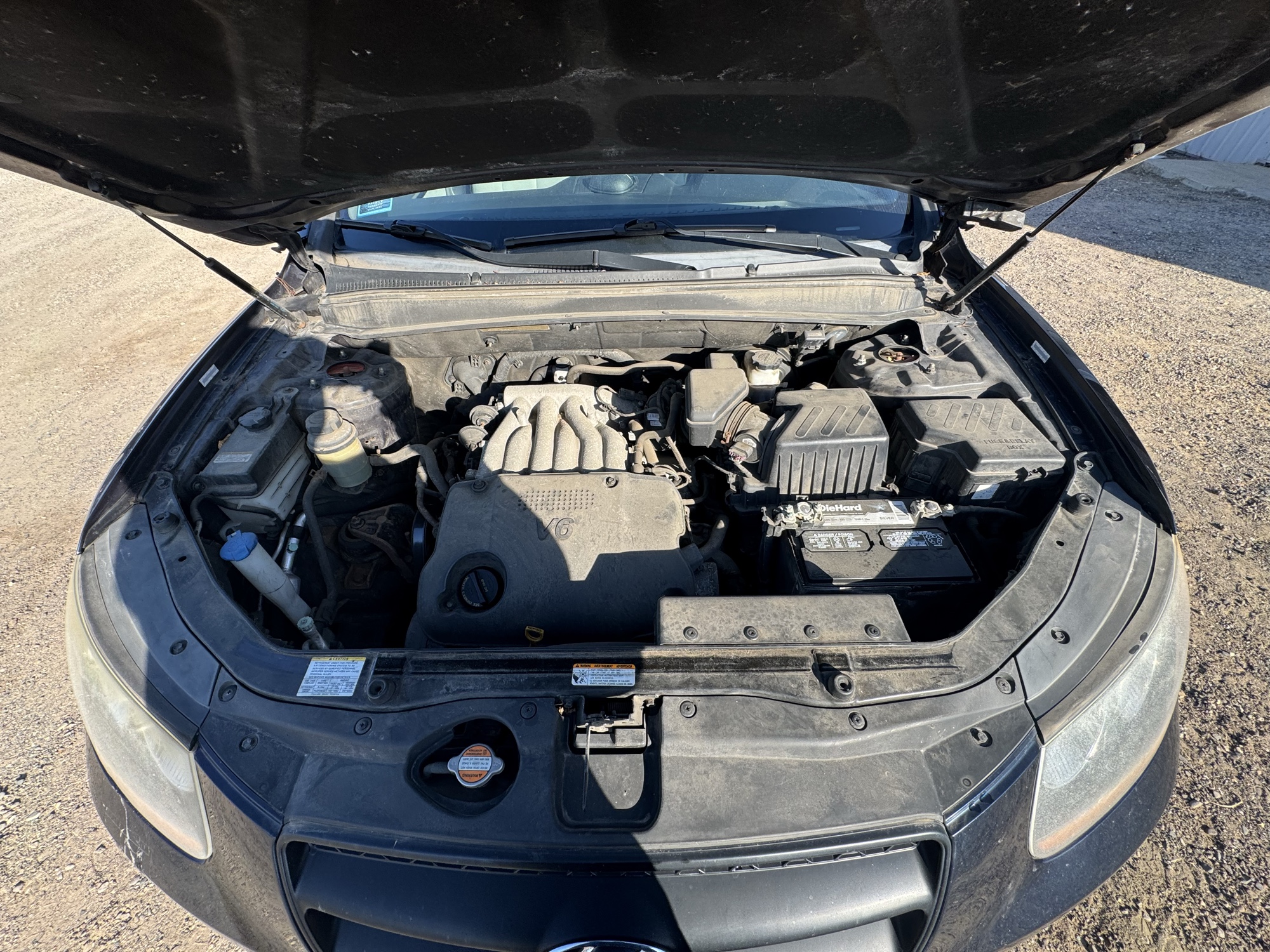 2009 hyundai santa-fe gls-awd with 215044 miles for sale near Elk River, Minnesota 106876_49_engine_bay.jpg