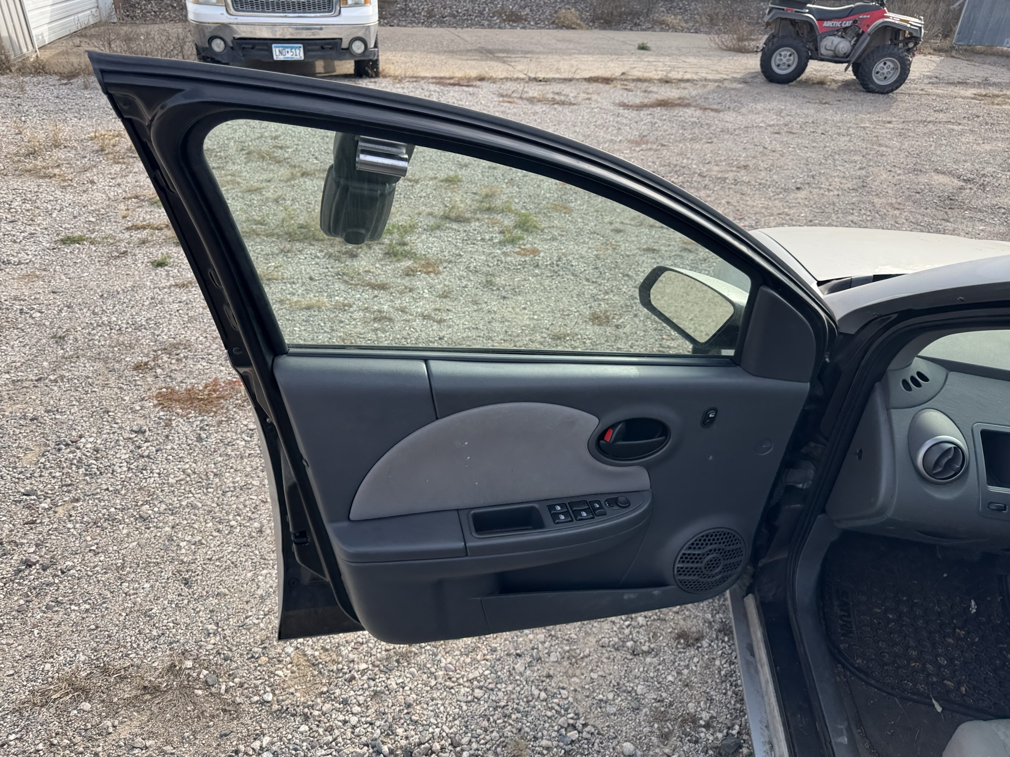 2007 saturn ion 2-sedan-automatic with 68235 miles for sale near Elk River, Minnesota 106877_23_driver_door_panel.jpg