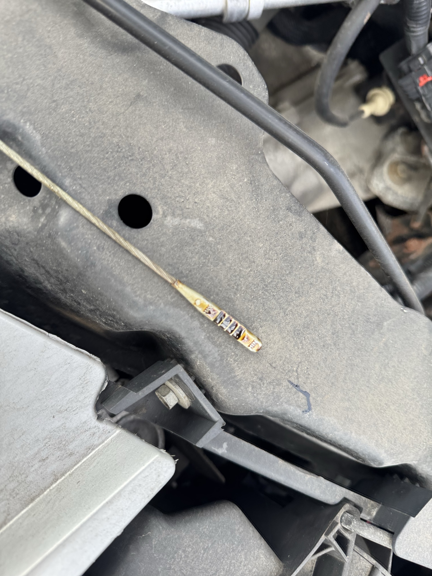 2007 saturn ion 2-sedan-automatic with 68235 miles for sale near Elk River, Minnesota 106877_50_oil_dipstick.jpg