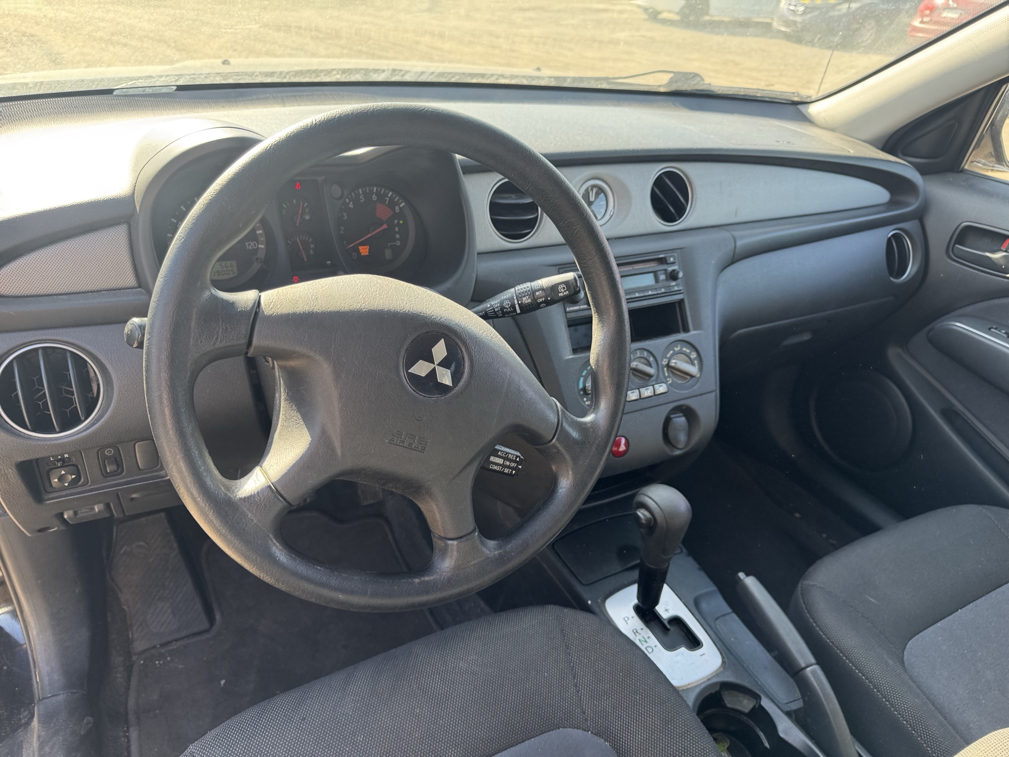 2003 mitsubishi outlander ls-2wd with 119005 miles for sale near Elk River, Minnesota 106879_33_dash_from_driver.jpg