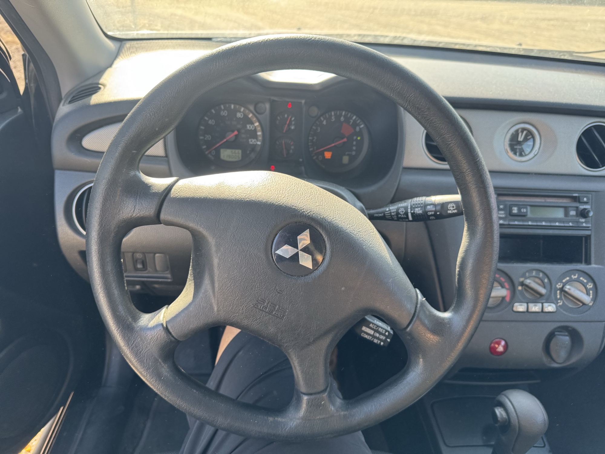 2003 mitsubishi outlander ls-2wd with 119005 miles for sale near Elk River, Minnesota 106879_36_steering_wheel.jpg