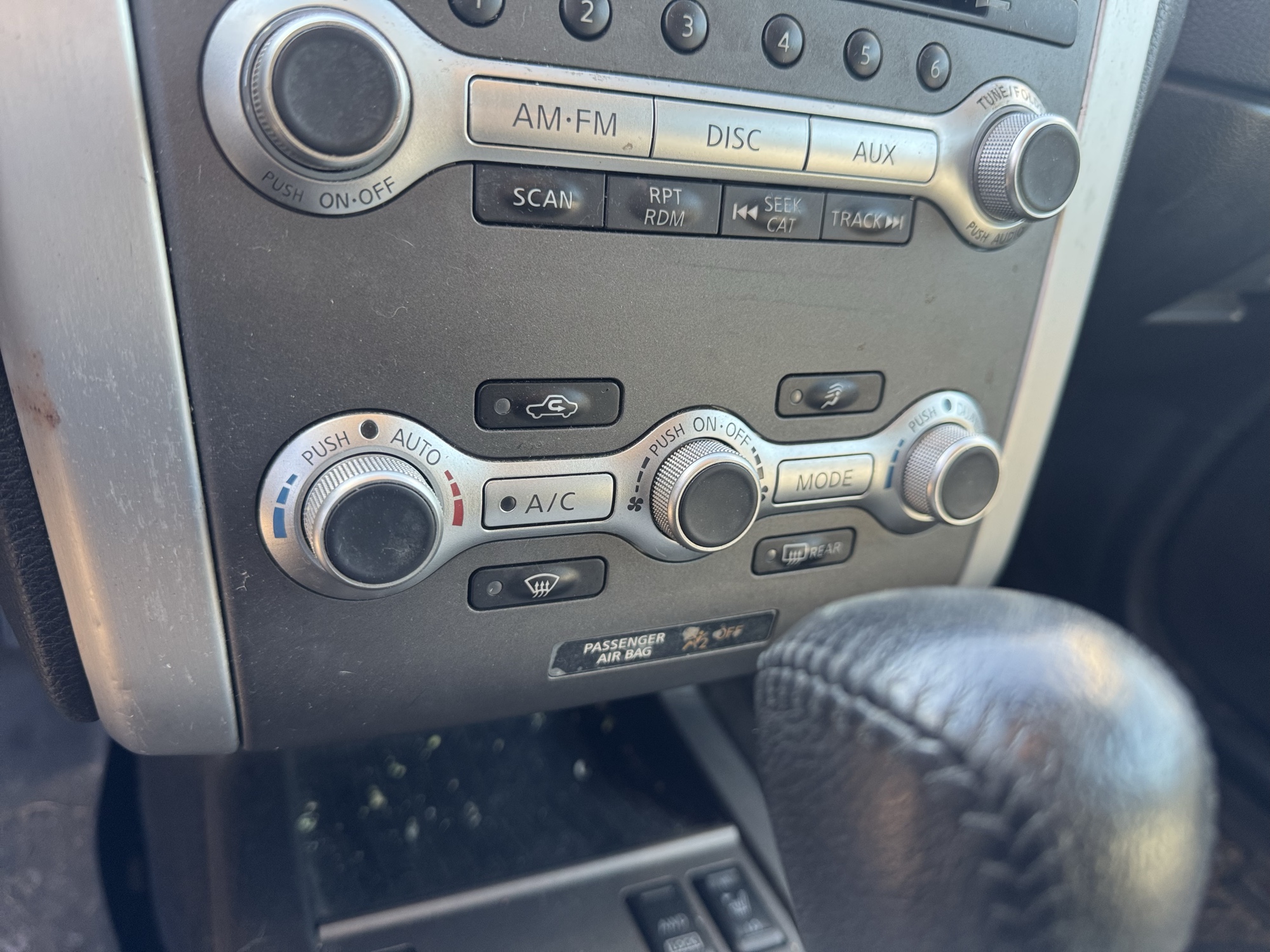 2014 nissan murano sl-awd with 109166 miles for sale near Elk River, Minnesota 106880_40_climate_control.jpg
