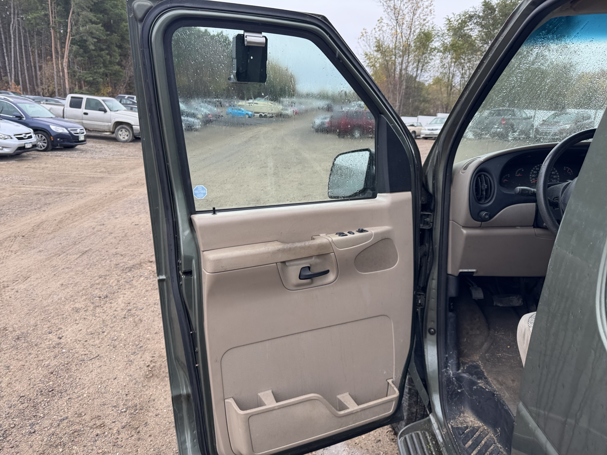 2002 ford econoline e350-extended with 237384 miles for sale near Elk River, Minnesota 106881_23_driver_door_panel.jpg
