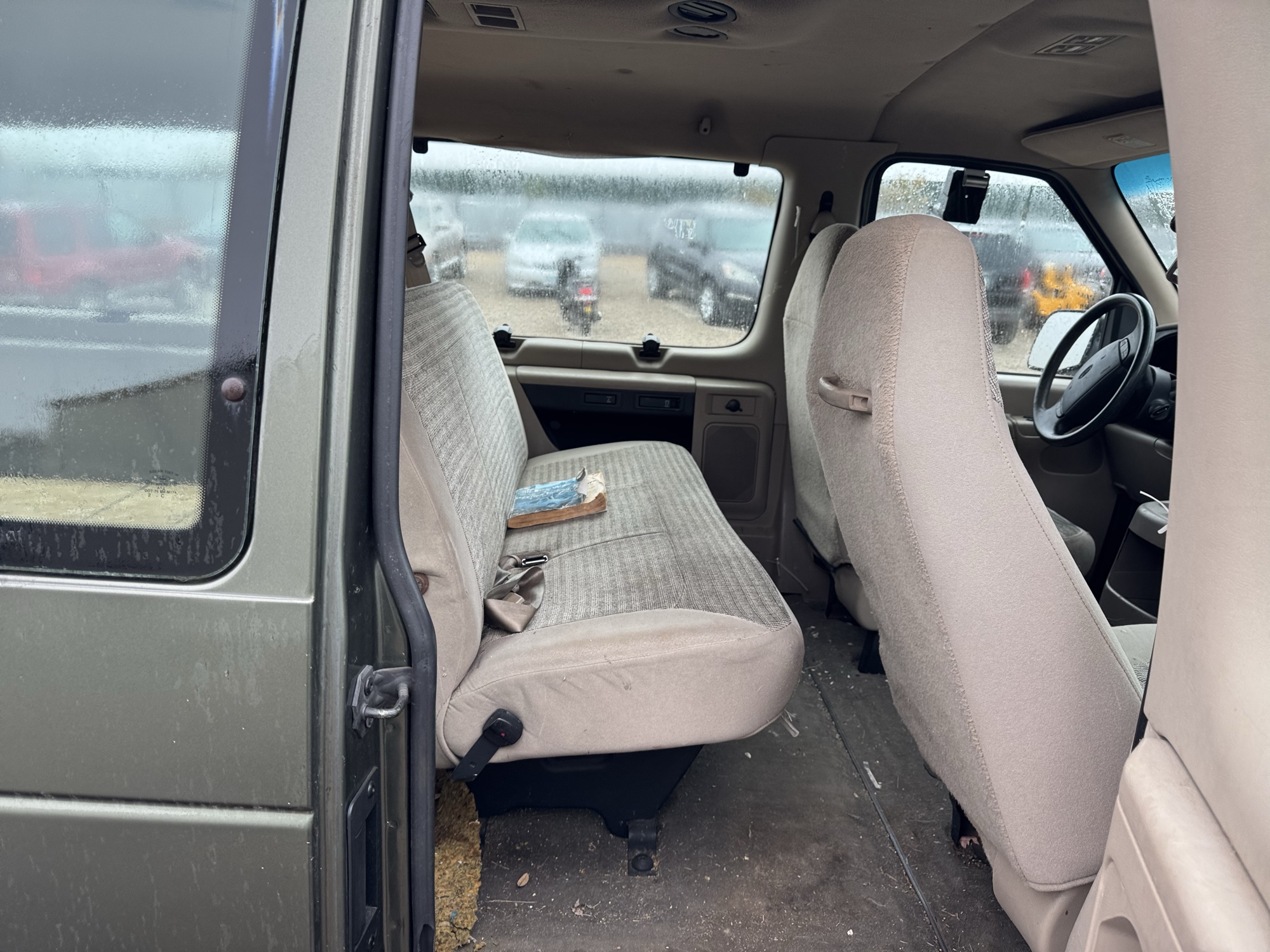 2002 ford econoline e350-extended with 237384 miles for sale near Elk River, Minnesota 106881_28_pass_rear_seat.jpg