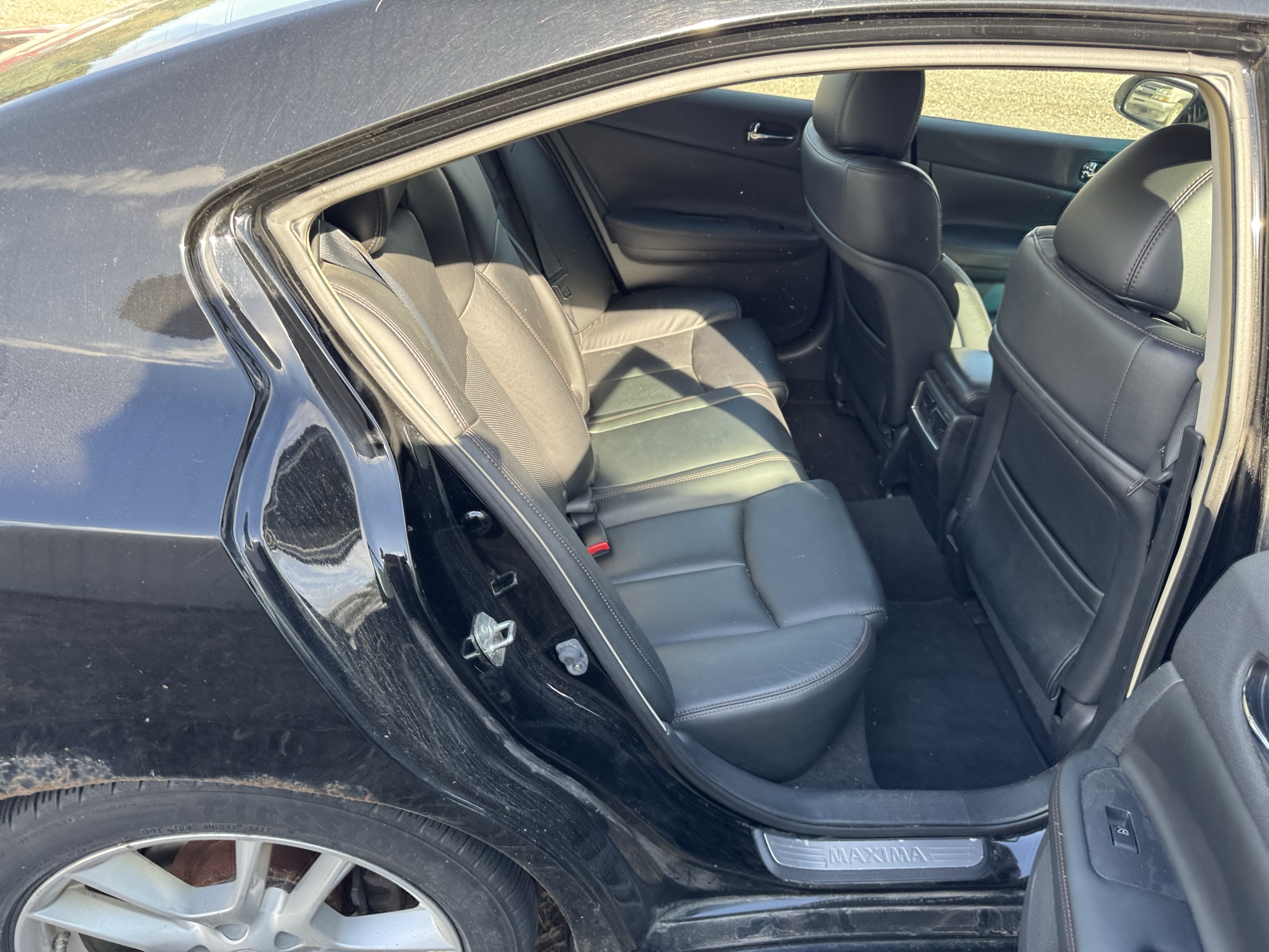 2011 nissan maxima sv for sale near Elk River, Minnesota 106882_28_pass_rear_seat.jpg