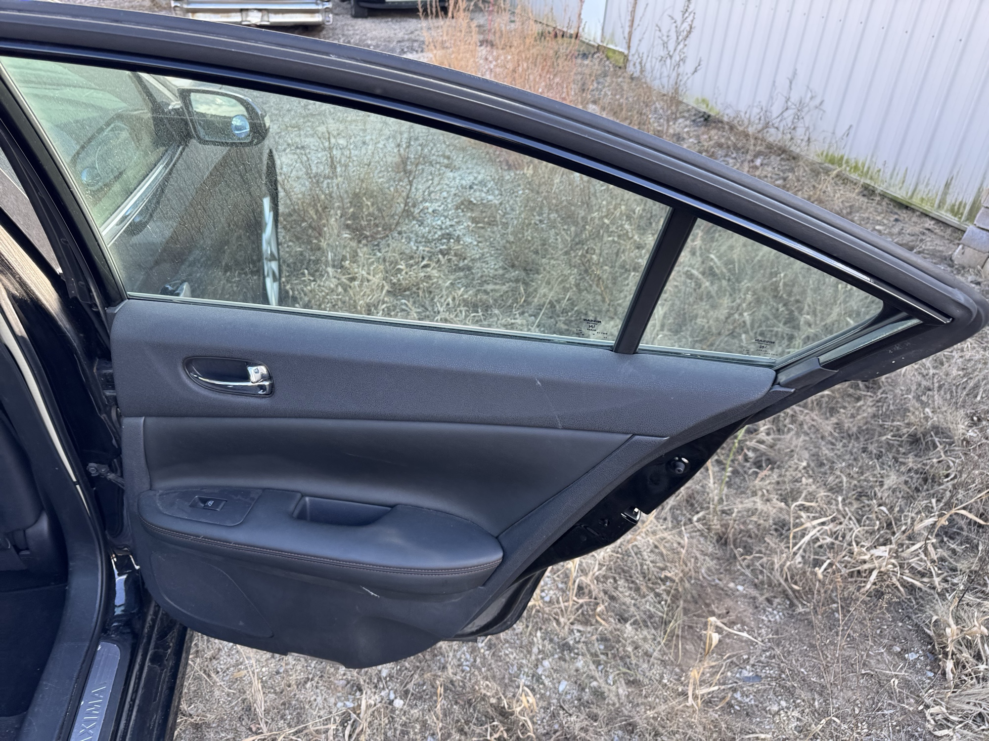 2011 nissan maxima sv for sale near Elk River, Minnesota 106882_30_pass_rear_door_panel.jpg