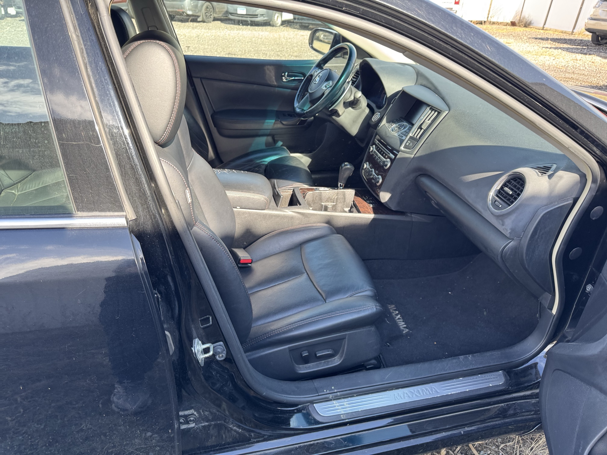 2011 nissan maxima sv for sale near Elk River, Minnesota 106882_31_passenger_seat.jpg