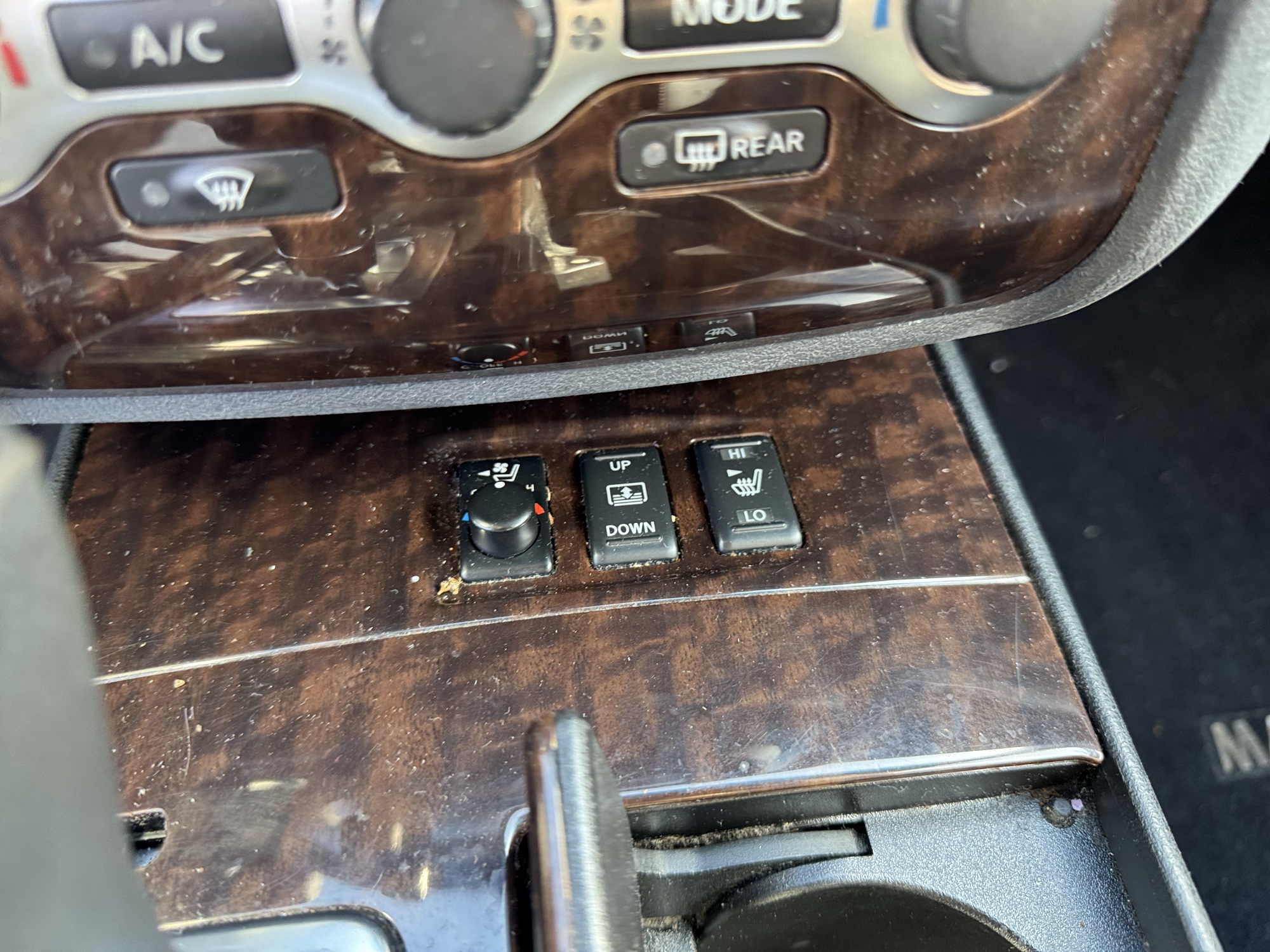 2011 nissan maxima sv for sale near Elk River, Minnesota 106882_42_heated_seat_switches.jpg