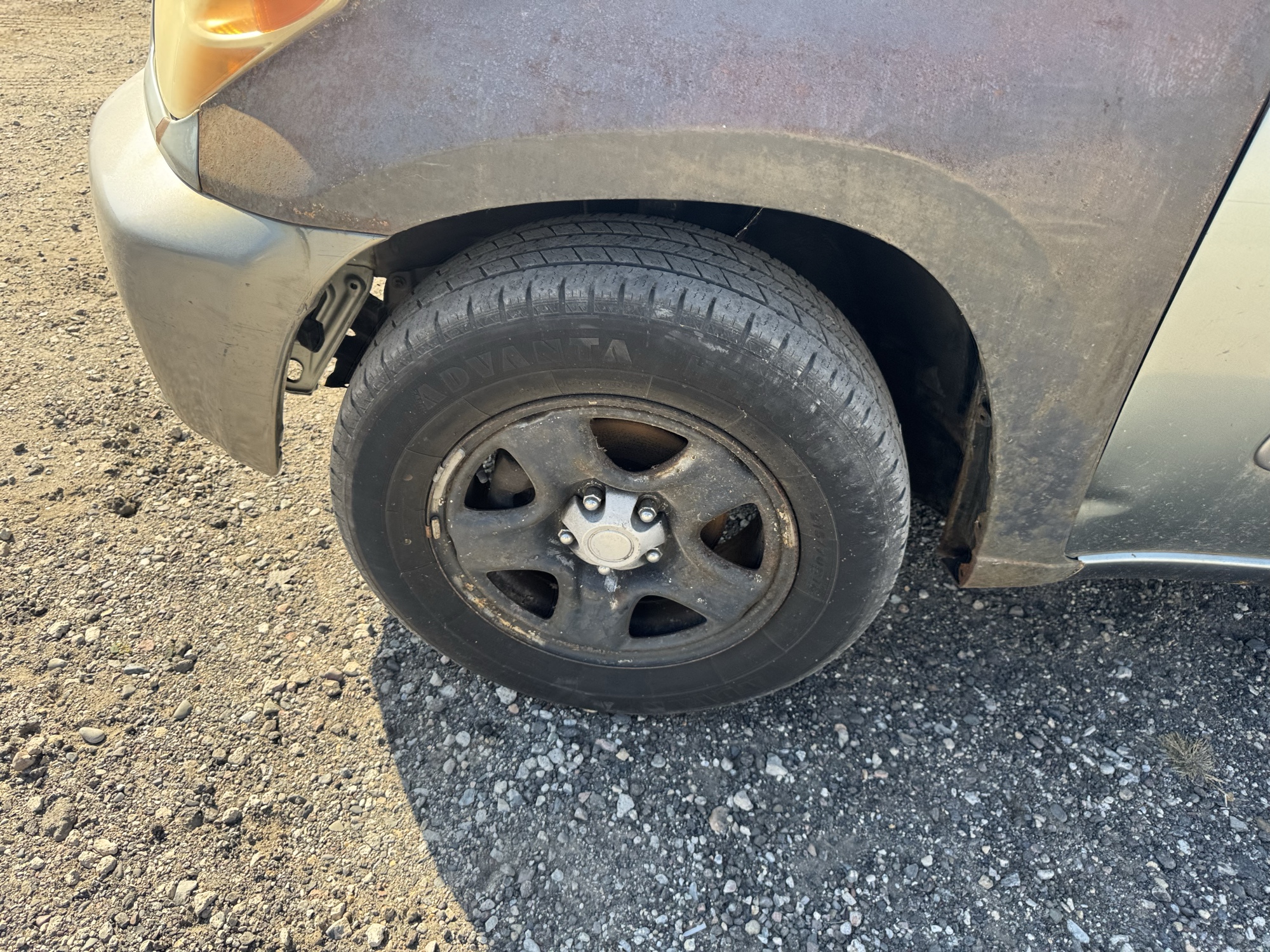 2005 toyota rav4 2wd with 204715 miles for sale near Elk River, Minnesota 106884_12_drv_front_wheel.jpg