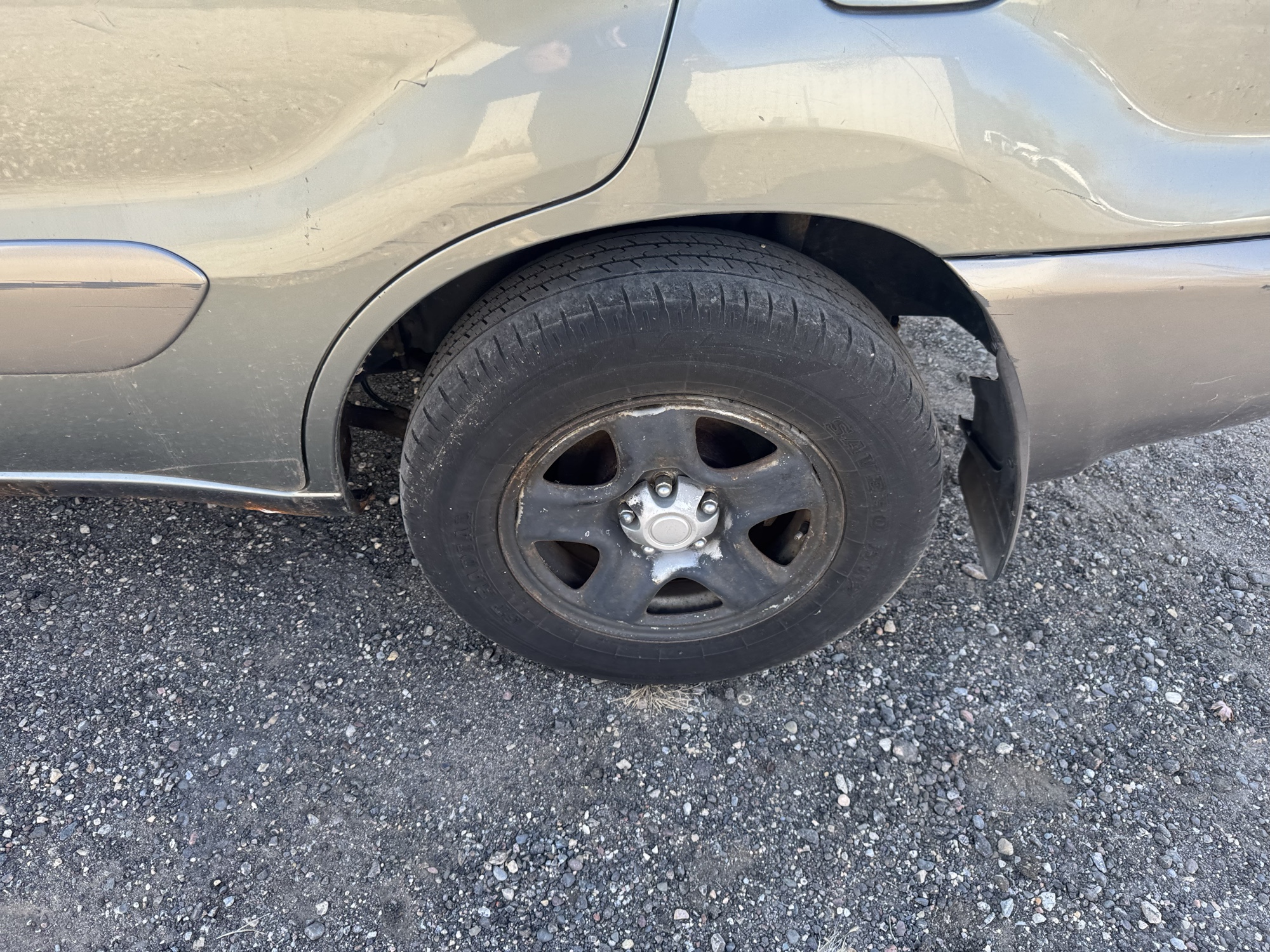 2005 toyota rav4 2wd with 204715 miles for sale near Elk River, Minnesota 106884_13_rear_drv_wheel.jpg