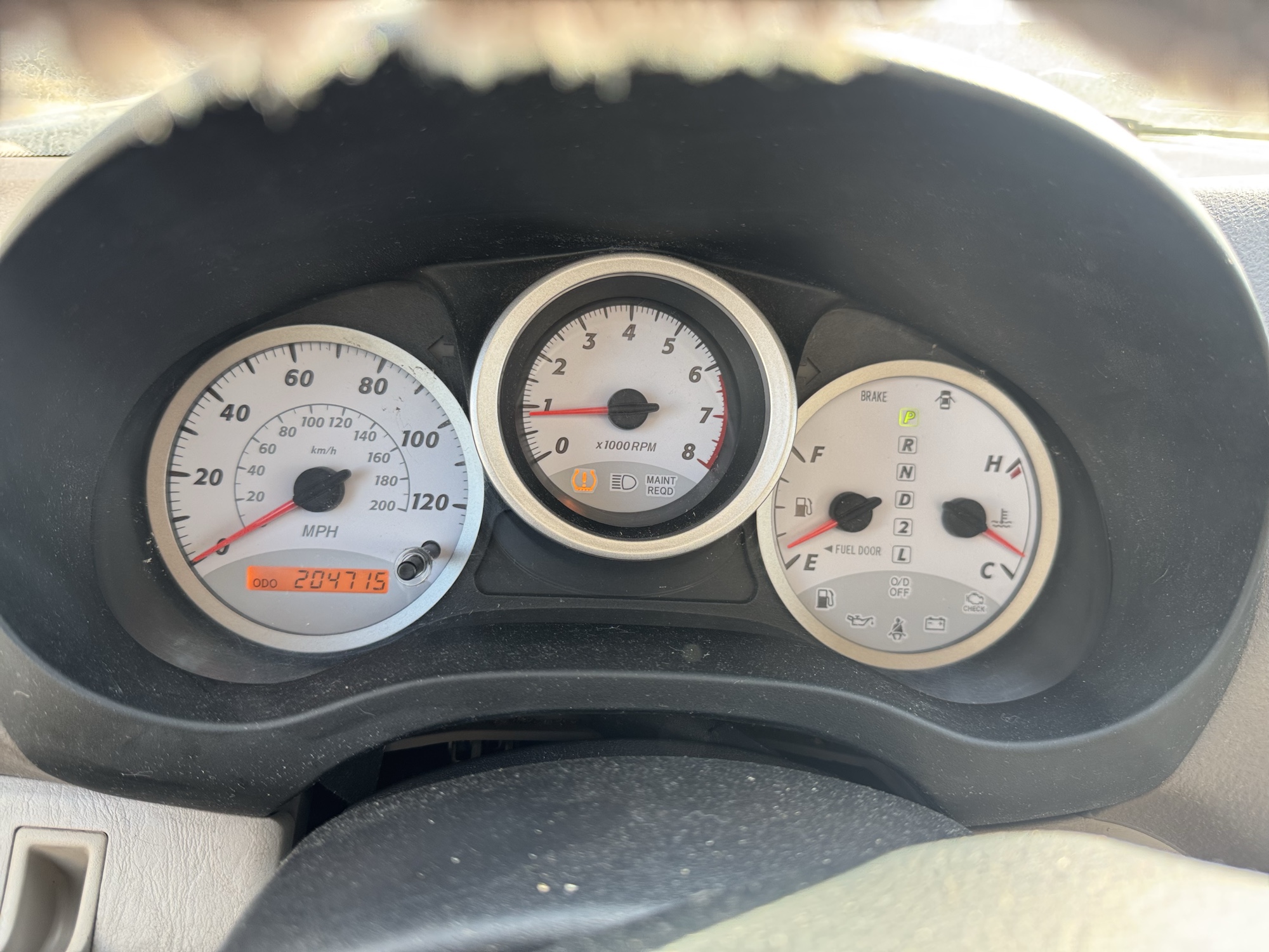 2005 toyota rav4 2wd with 204715 miles for sale near Elk River, Minnesota 106884_43_gauge_cluster.jpg