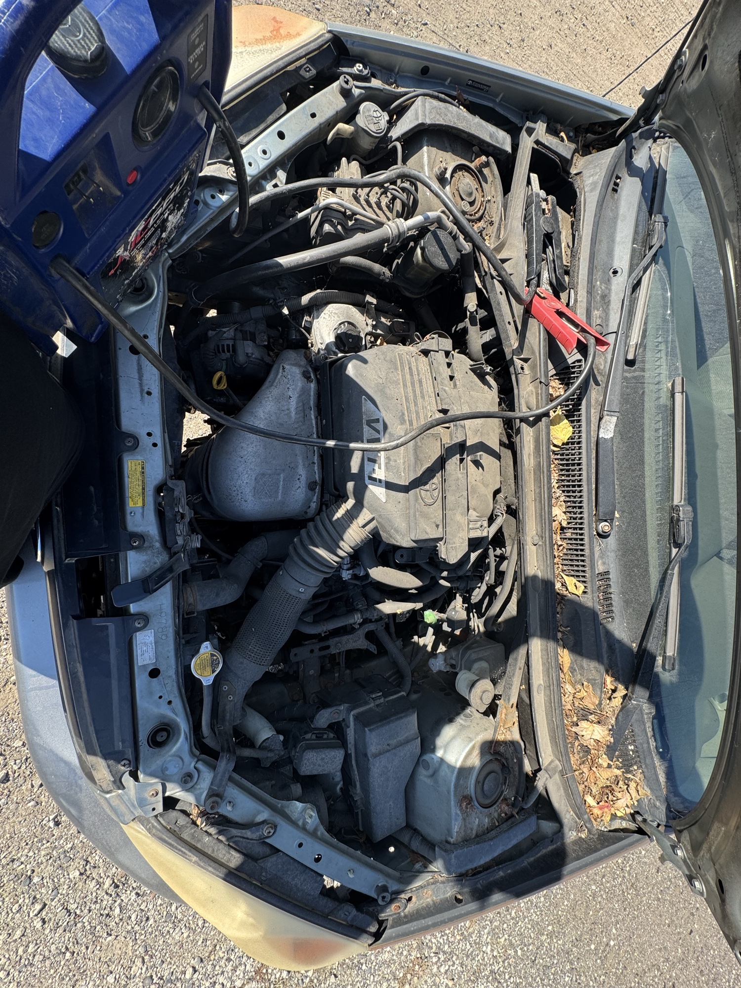 2005 toyota rav4 2wd with 204715 miles for sale near Elk River, Minnesota 106884_49_engine_bay.jpg