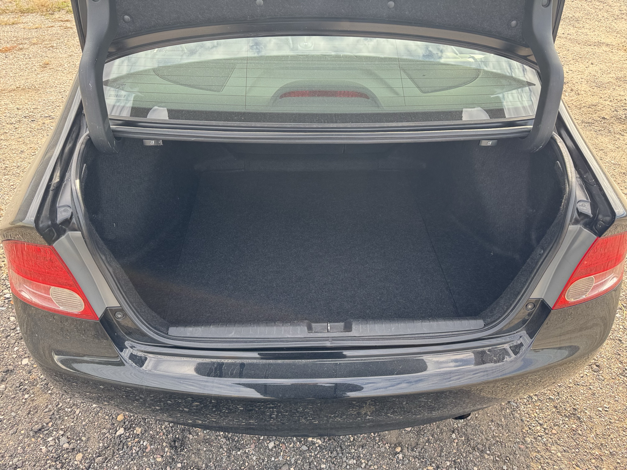 2007 honda civic ex-sedan-at with 235041 miles for sale near Elk River, Minnesota 106885_26_trunk.jpg