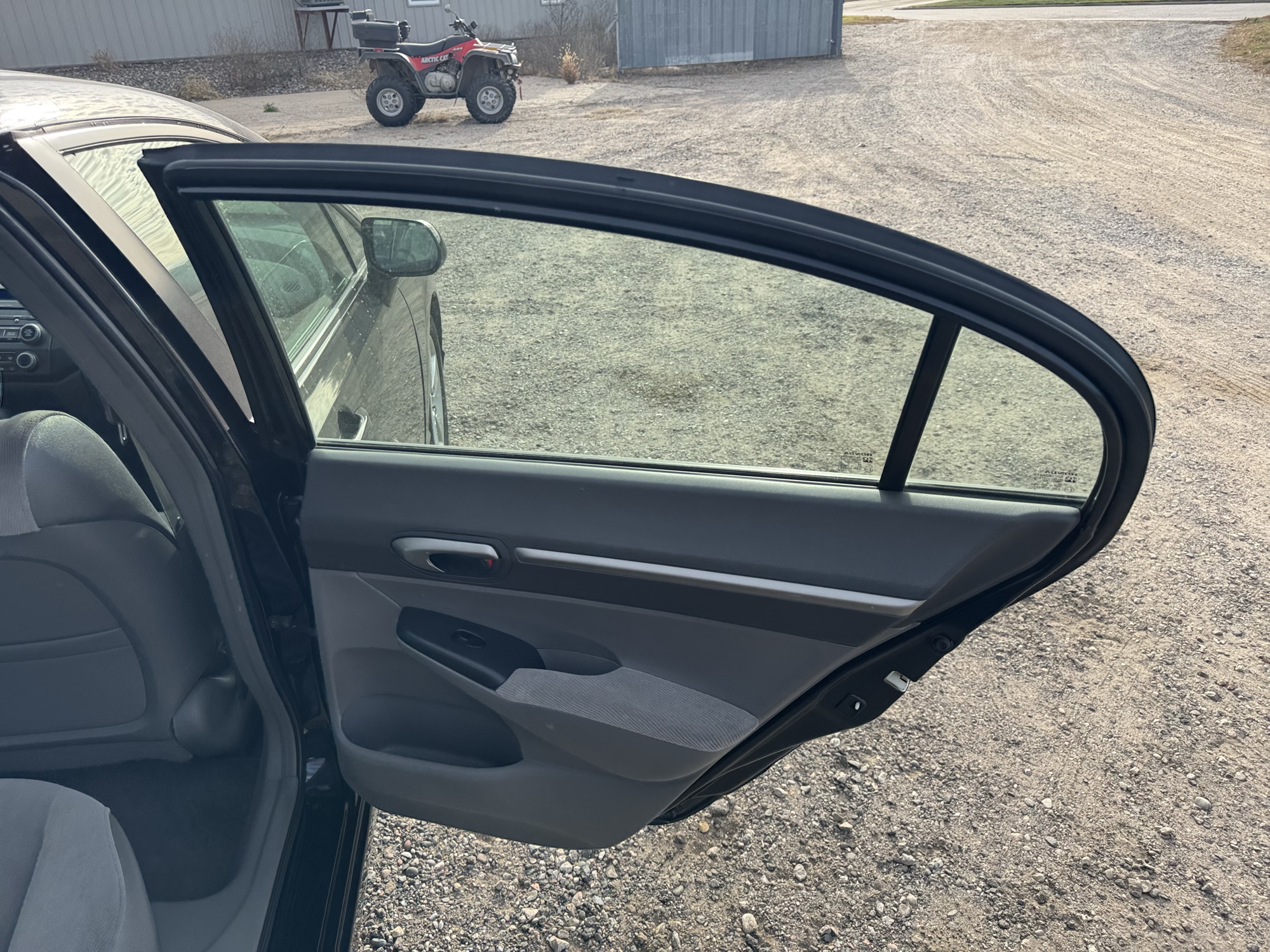 2007 honda civic ex-sedan-at with 235041 miles for sale near Elk River, Minnesota 106885_30_pass_rear_door_panel.jpg