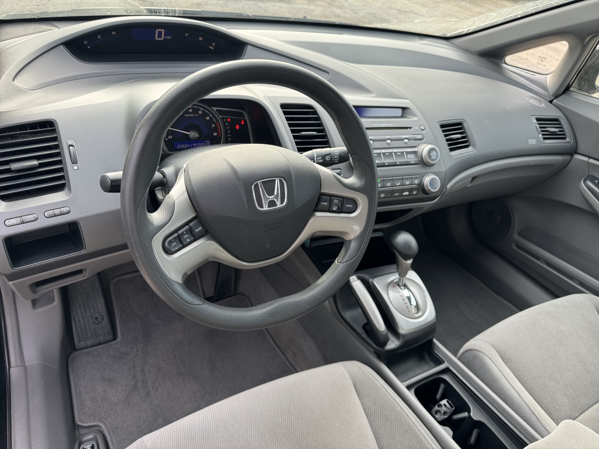 2007 honda civic ex-sedan-at with 235041 miles for sale near Elk River, Minnesota 106885_33_dash_from_driver.jpg