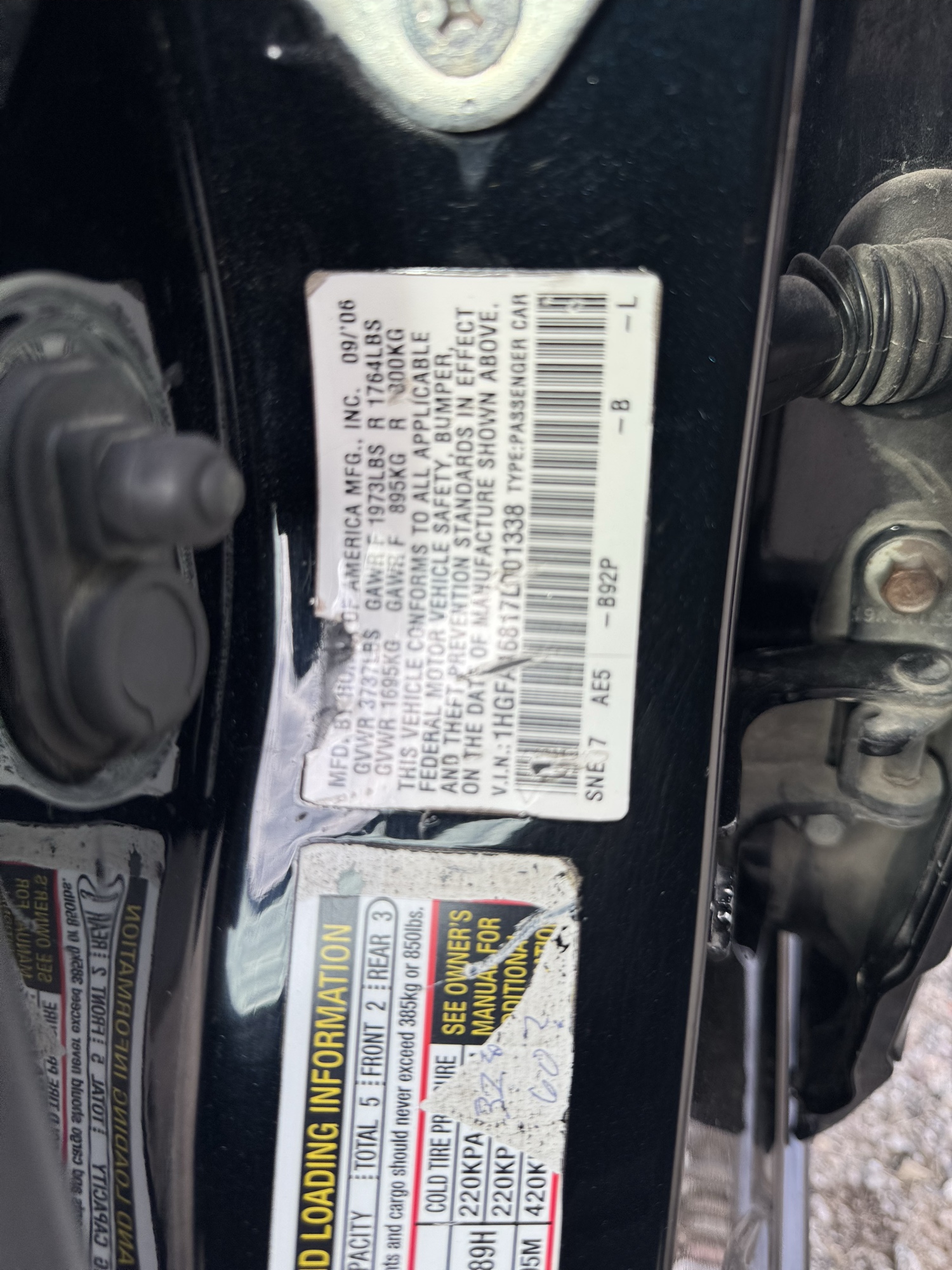 2007 honda civic ex-sedan-at with 235041 miles for sale near Elk River, Minnesota 106885_47_door_vin_sticker.jpg