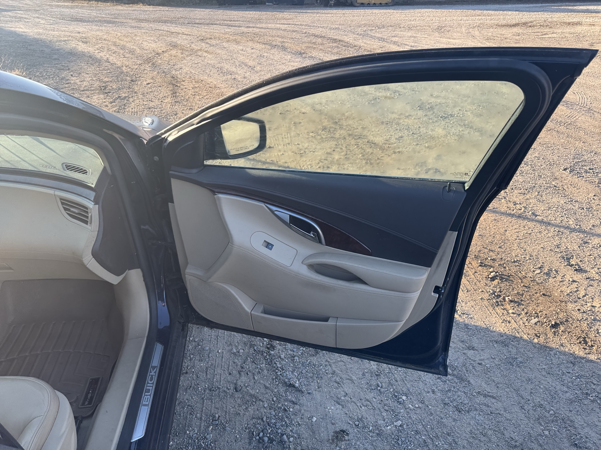 2011 buick lacrosse cxl-fwd for sale near Elk River, Minnesota 106887_32_passenger_door_panel.jpg
