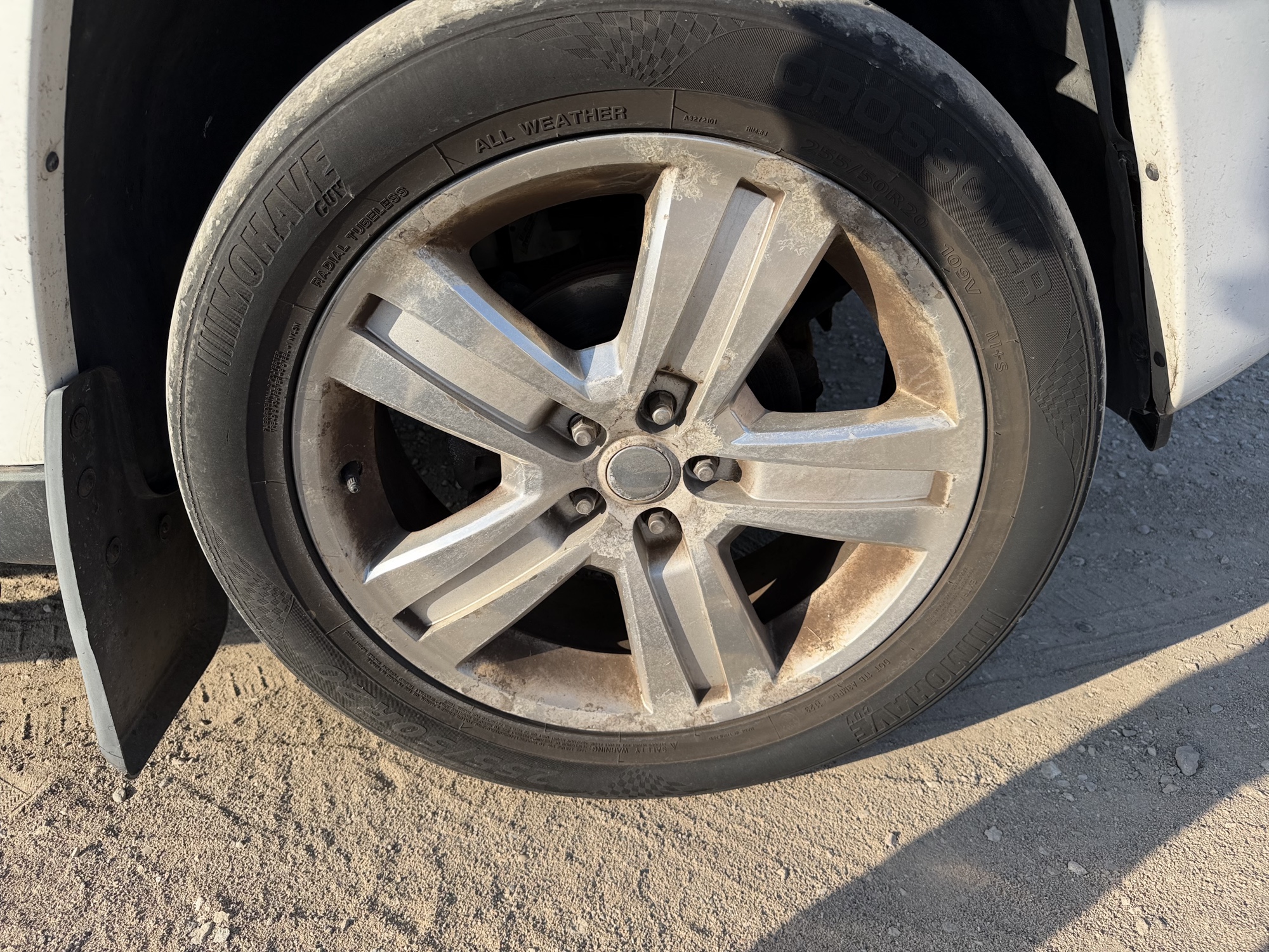 2012 jeep liberty limited-jet-4wd with 196754 miles for sale near Elk River, Minnesota 106888_15_front_pass_wheel.jpg