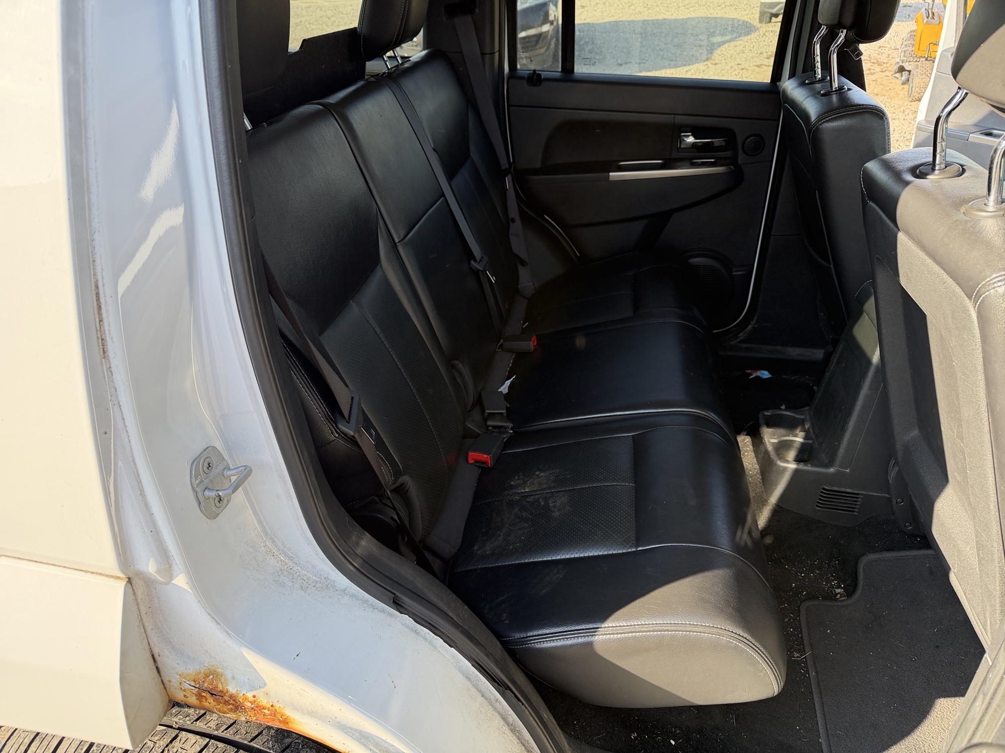2012 jeep liberty limited-jet-4wd with 196754 miles for sale near Elk River, Minnesota 106888_28_pass_rear_seat.jpg