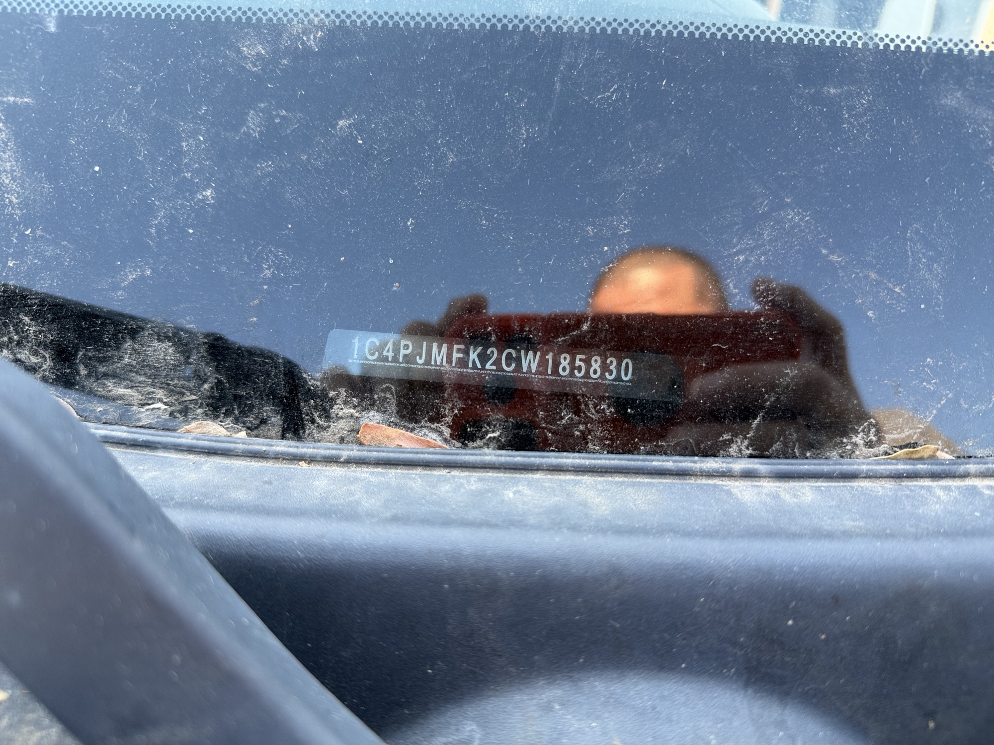 2012 jeep liberty limited-jet-4wd with 196754 miles for sale near Elk River, Minnesota 106888_48_windshield_vin_plate.jpg