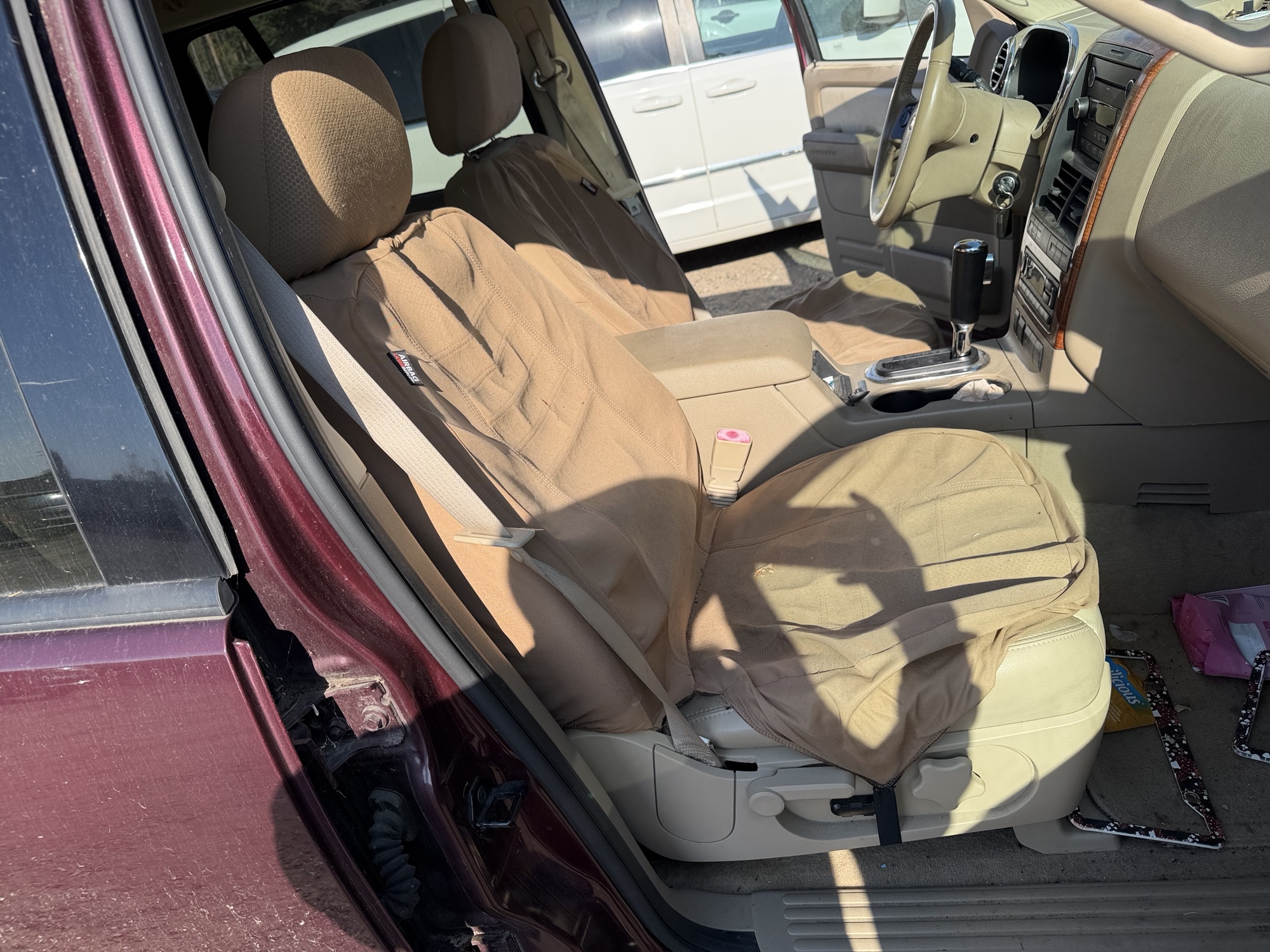 2008 ford explorer eddie-bauer-4.0l-4wd with 266582 miles for sale near Elk River, Minnesota 106889_31_passenger_seat.jpg