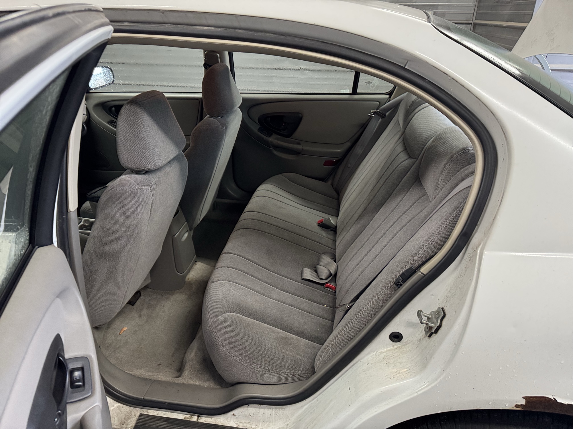 2005 chevrolet classic fleet with 193419 miles for sale near Elk River, Minnesota 106892_24_drv_rear_seat.jpg