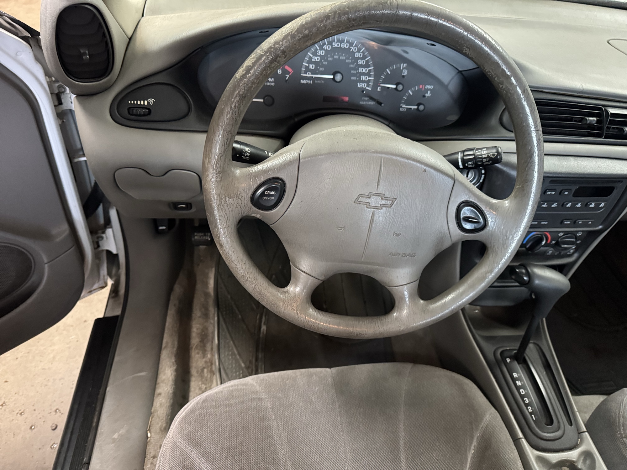 2005 chevrolet classic fleet with 193419 miles for sale near Elk River, Minnesota 106892_36_steering_wheel.jpg