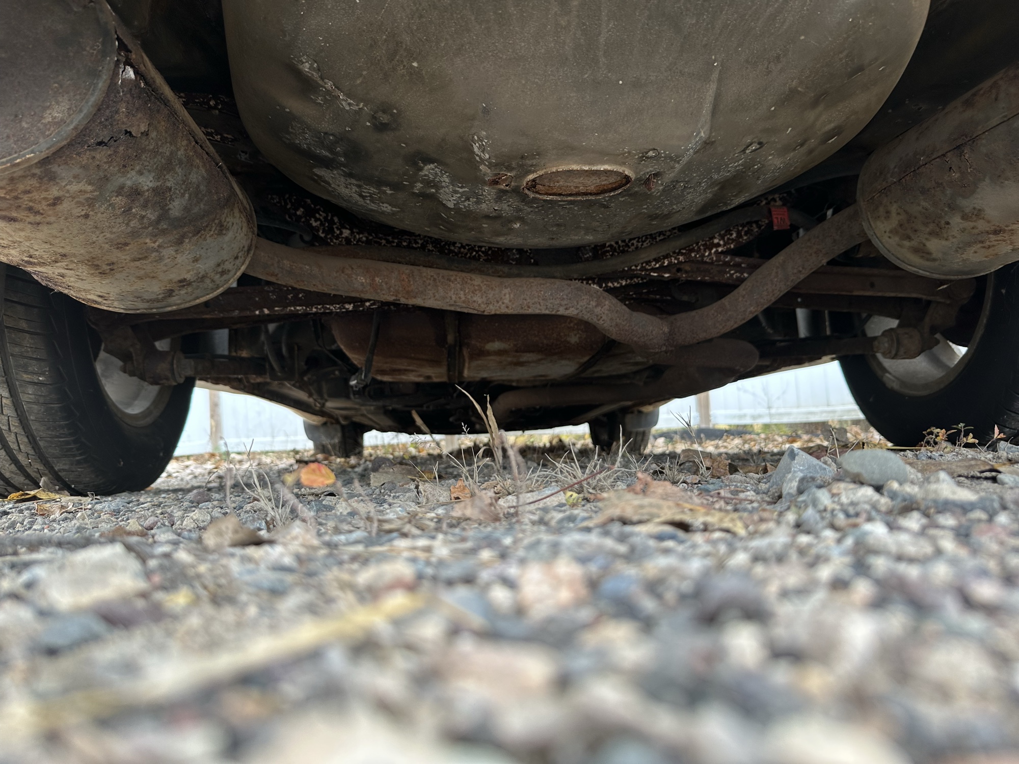 1998 chevrolet monte-carlo z34 with 259540 miles for sale near Elk River, Minnesota 106893_19_undercar_rear.jpg