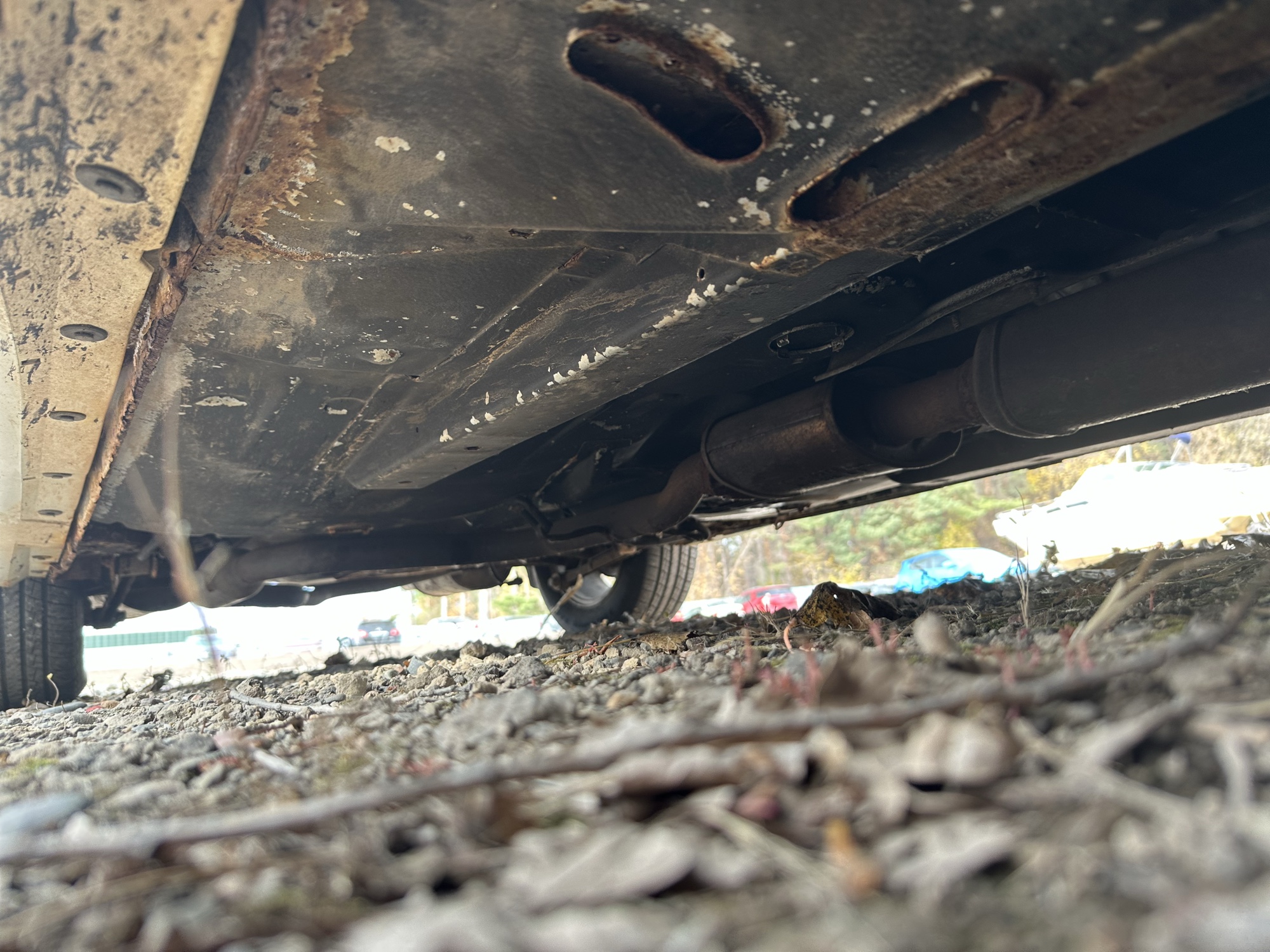 1998 chevrolet monte-carlo z34 with 259540 miles for sale near Elk River, Minnesota 106893_21_undercar_pass_side.jpg