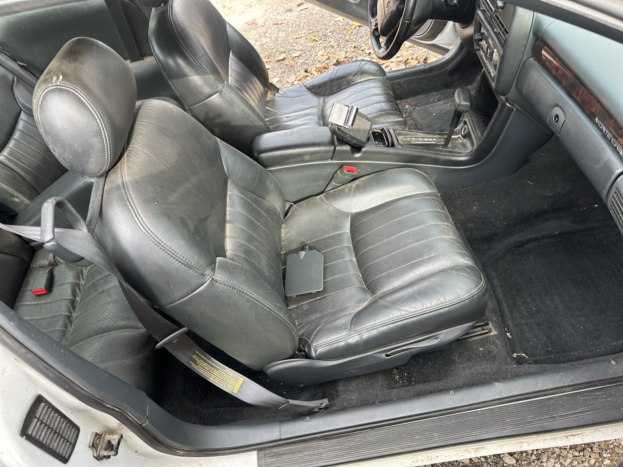 1998 chevrolet monte-carlo z34 with 259540 miles for sale near Elk River, Minnesota 106893_31_passenger_seat.jpg