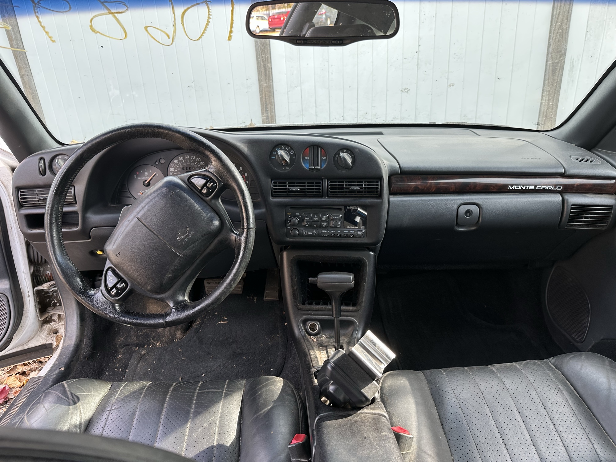 1998 chevrolet monte-carlo z34 with 259540 miles for sale near Elk River, Minnesota 106893_34_whole_dash.jpg