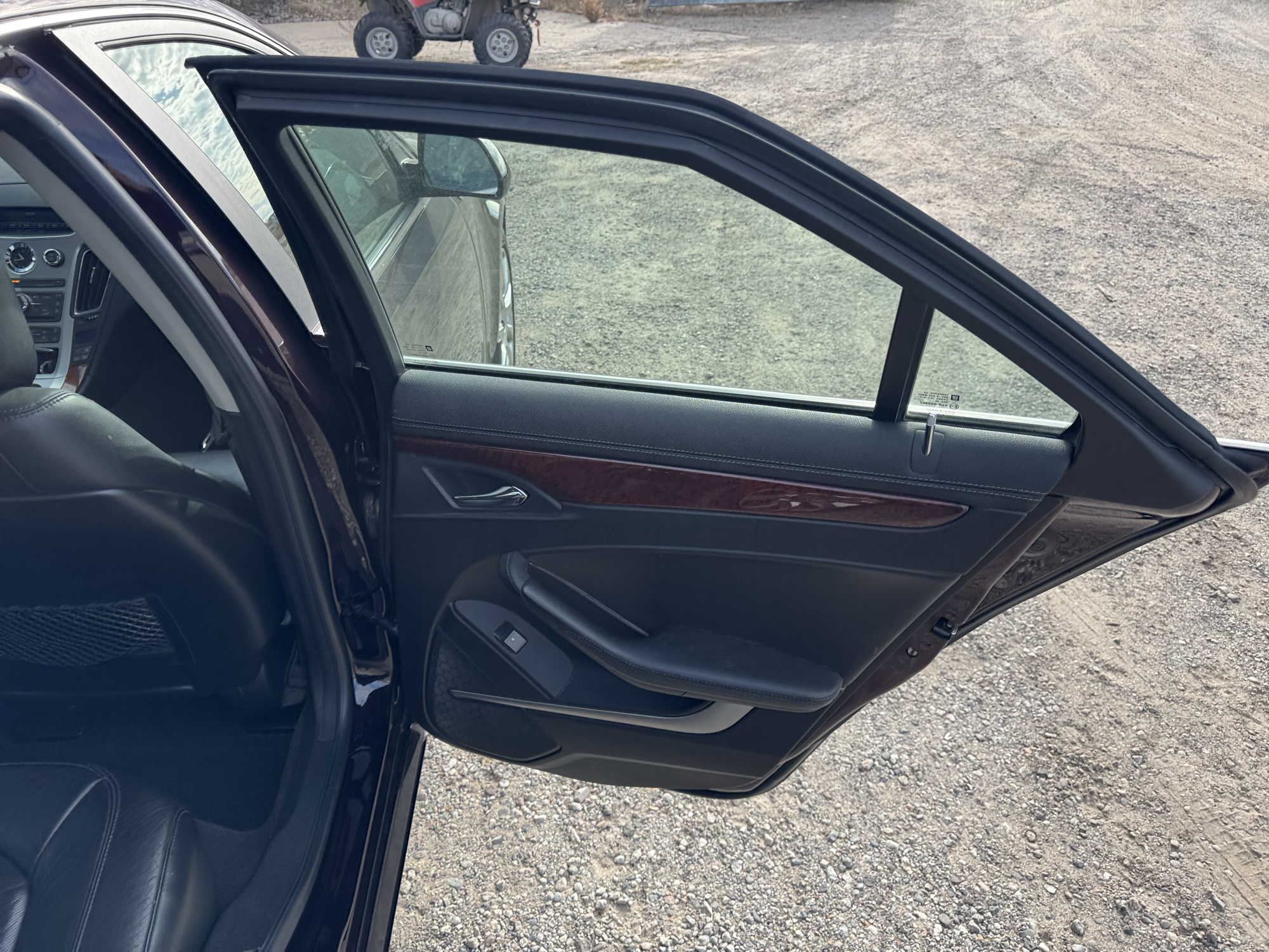 2009 cadillac cts 3.6l-sidi-awd with 302214 miles for sale near Elk River, Minnesota 106894_30_pass_rear_door_panel.jpg