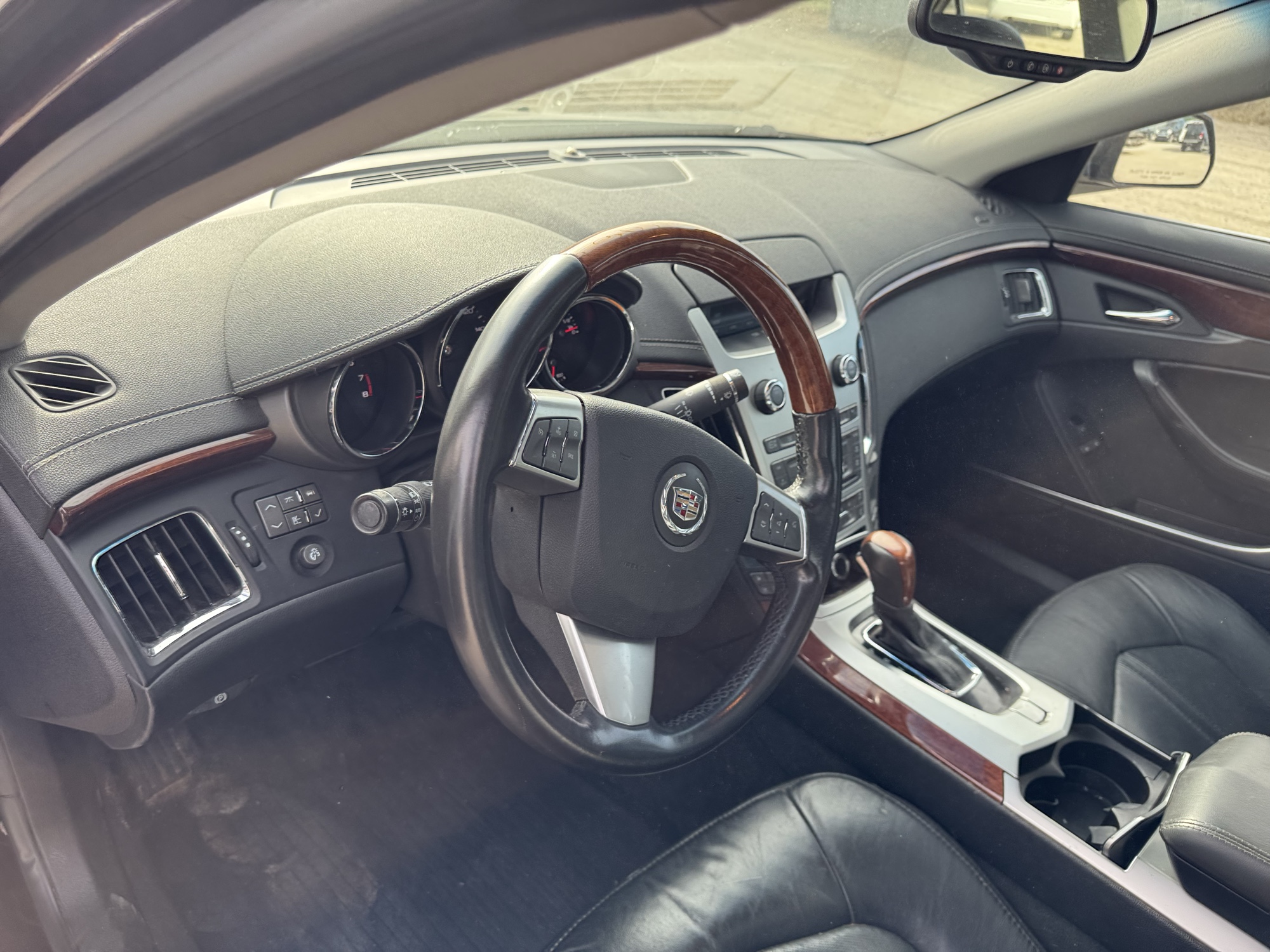 2009 cadillac cts 3.6l-sidi-awd with 302214 miles for sale near Elk River, Minnesota 106894_33_dash_from_driver.jpg