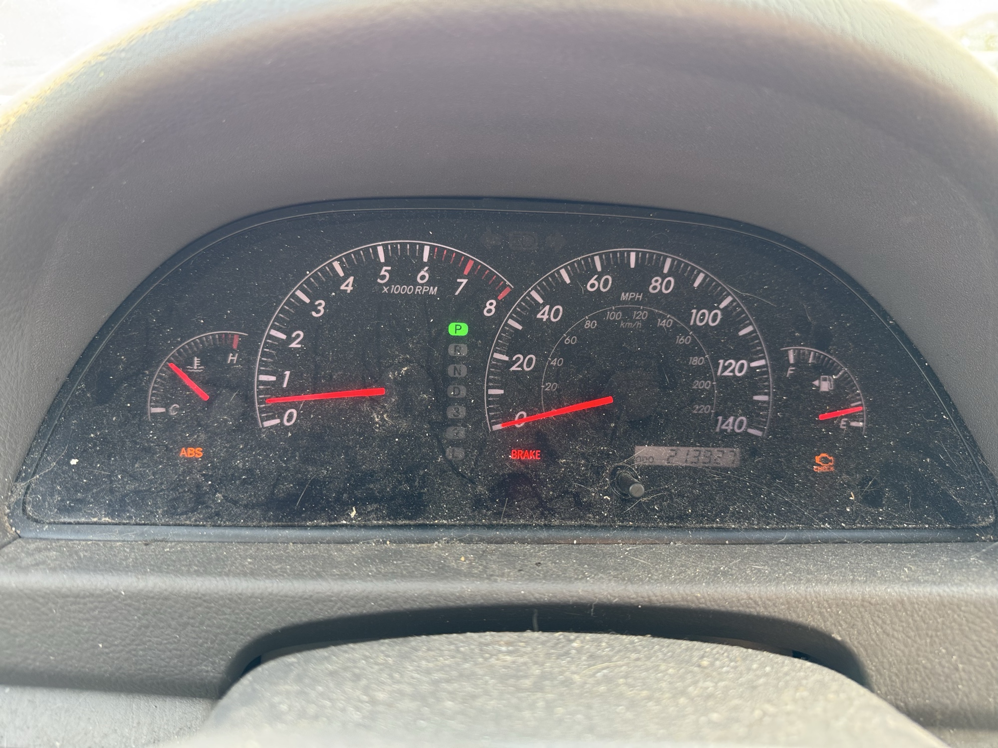 2006 toyota camry le with 213927 miles for sale near Elk River, Minnesota 106895_43_gauge_cluster.jpg
