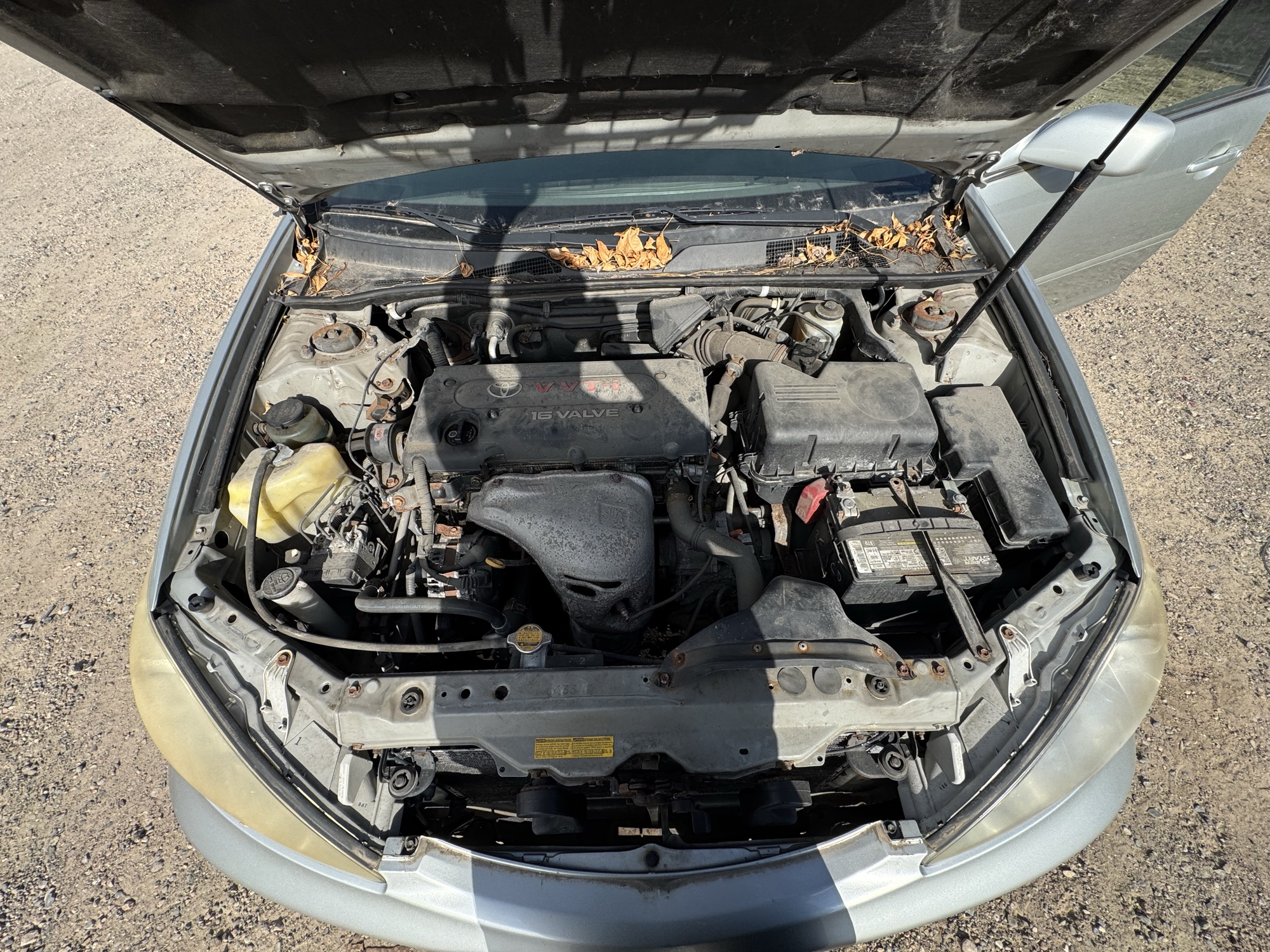 2006 toyota camry le with 213927 miles for sale near Elk River, Minnesota 106895_49_engine_bay.jpg