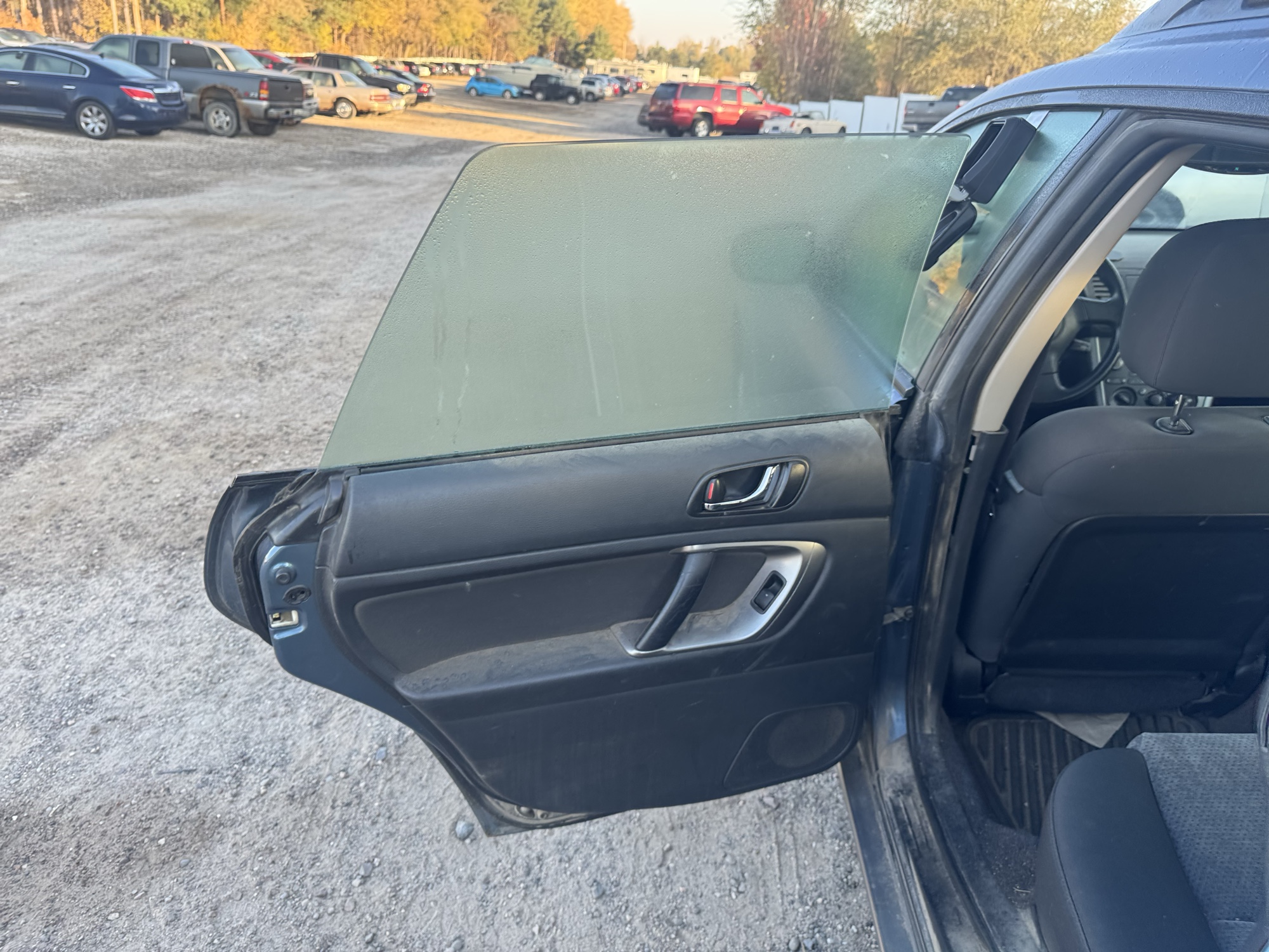 2005 subaru outback 2.5i-wagon with 182524 miles for sale near Elk River, Minnesota 106897_25_drv_rear_door_panel.jpg