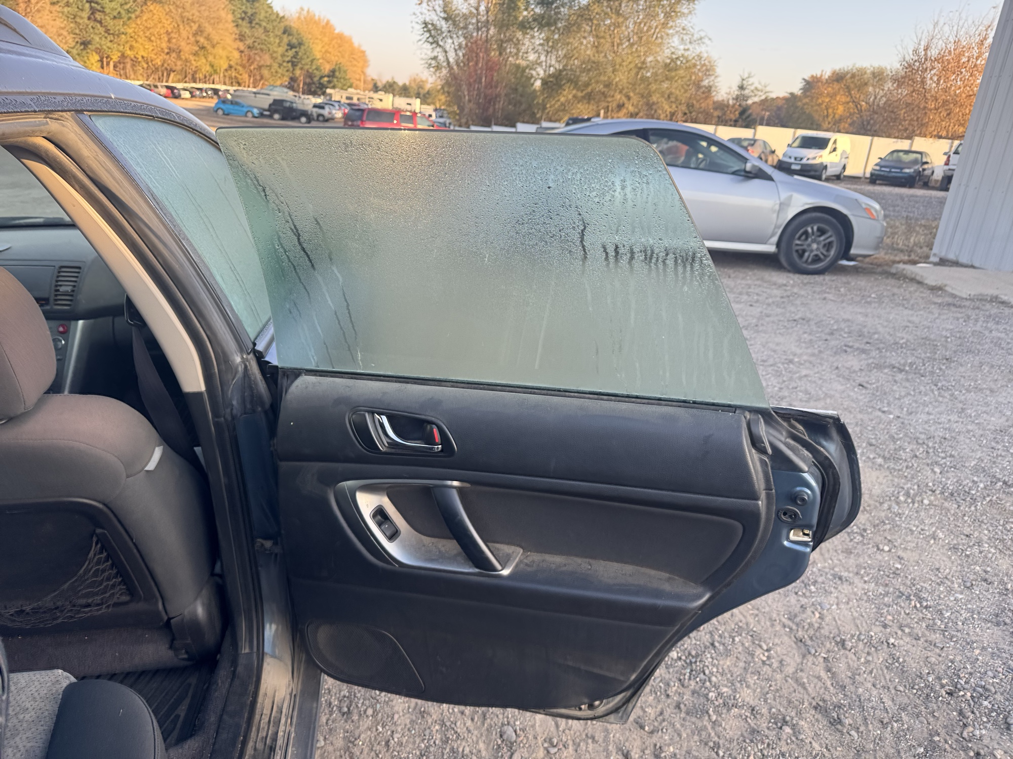 2005 subaru outback 2.5i-wagon with 182524 miles for sale near Elk River, Minnesota 106897_30_pass_rear_door_panel.jpg