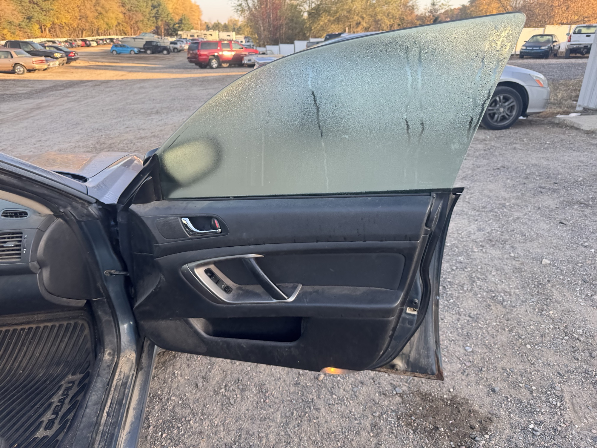 2005 subaru outback 2.5i-wagon with 182524 miles for sale near Elk River, Minnesota 106897_32_passenger_door_panel.jpg