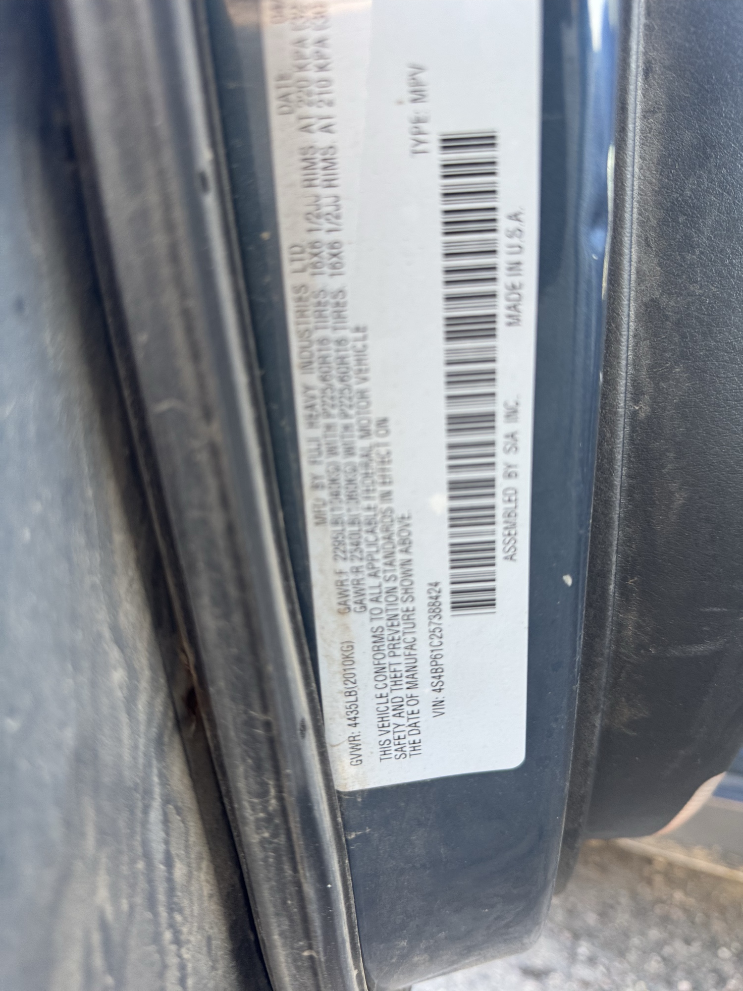2005 subaru outback 2.5i-wagon with 182524 miles for sale near Elk River, Minnesota 106897_47_door_vin_sticker.jpg