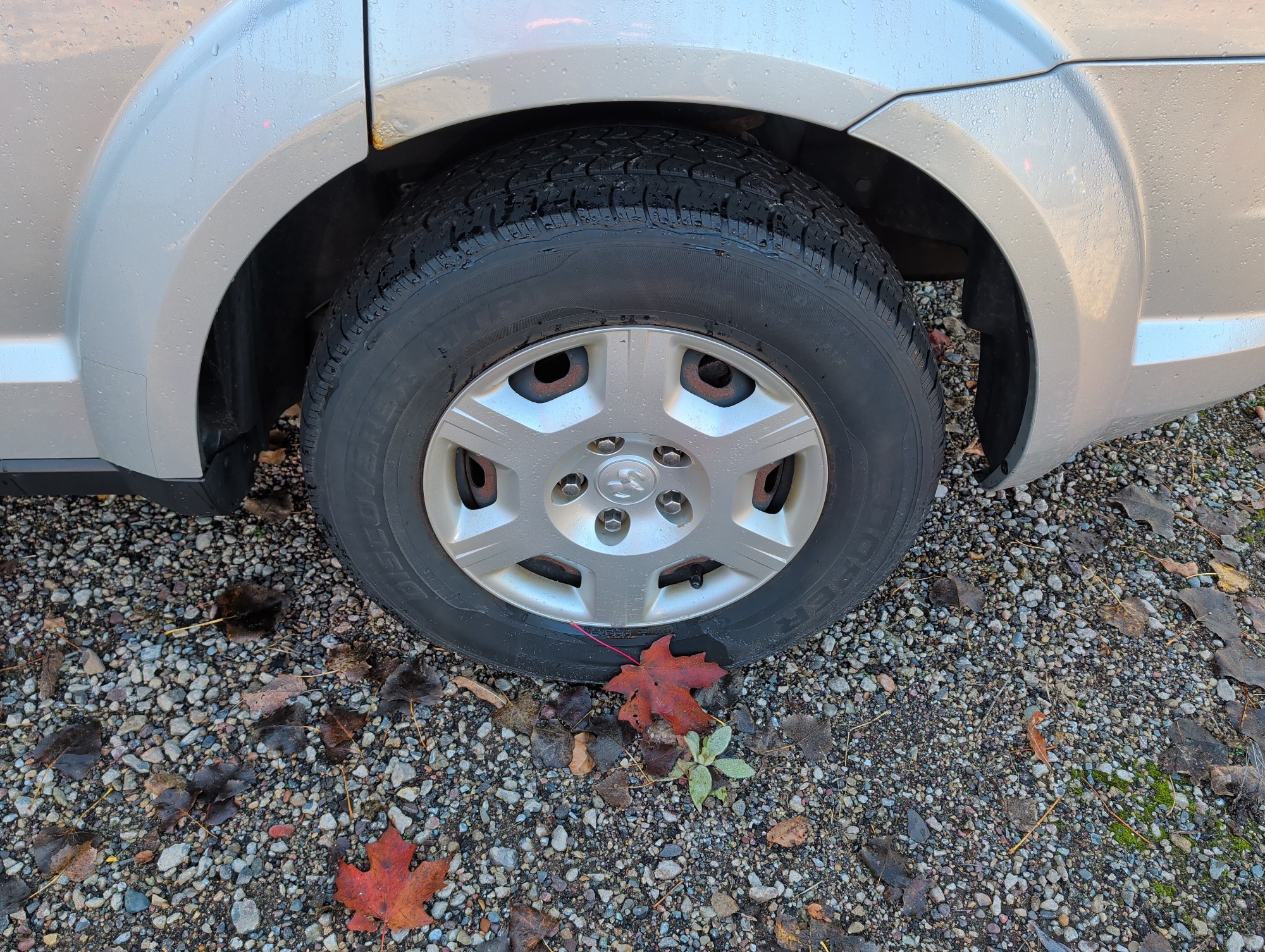 2010 dodge journey se with 82225 miles for sale near Elk River, Minnesota 106898_13_rear_drv_wheel.jpg
