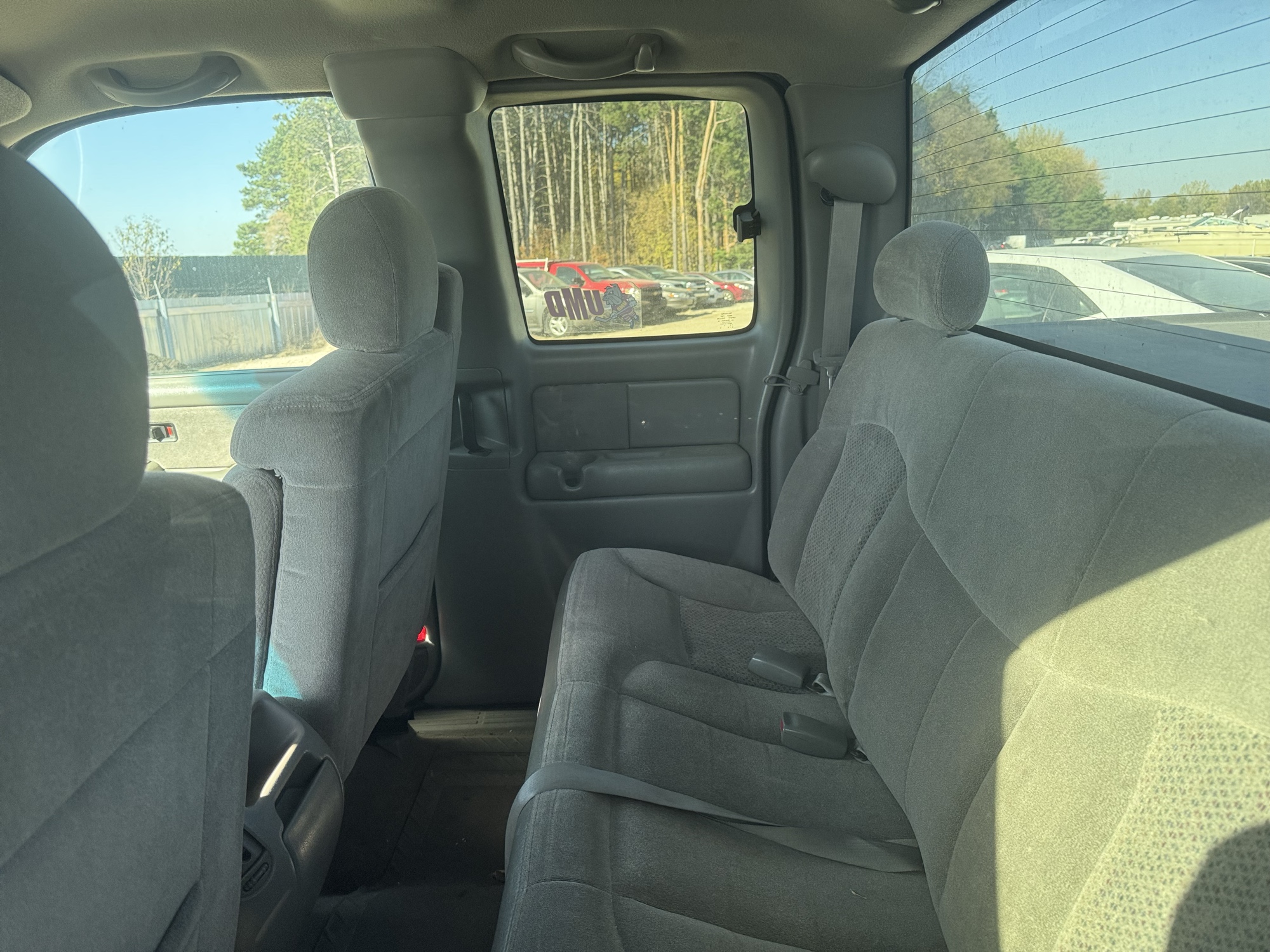 2000 chevrolet silverado-1500 ls-ext.-cab-3-door-long-bed-4wd with 201621 miles for sale near Elk River, Minnesota 106900_24_drv_rear_seat.jpg