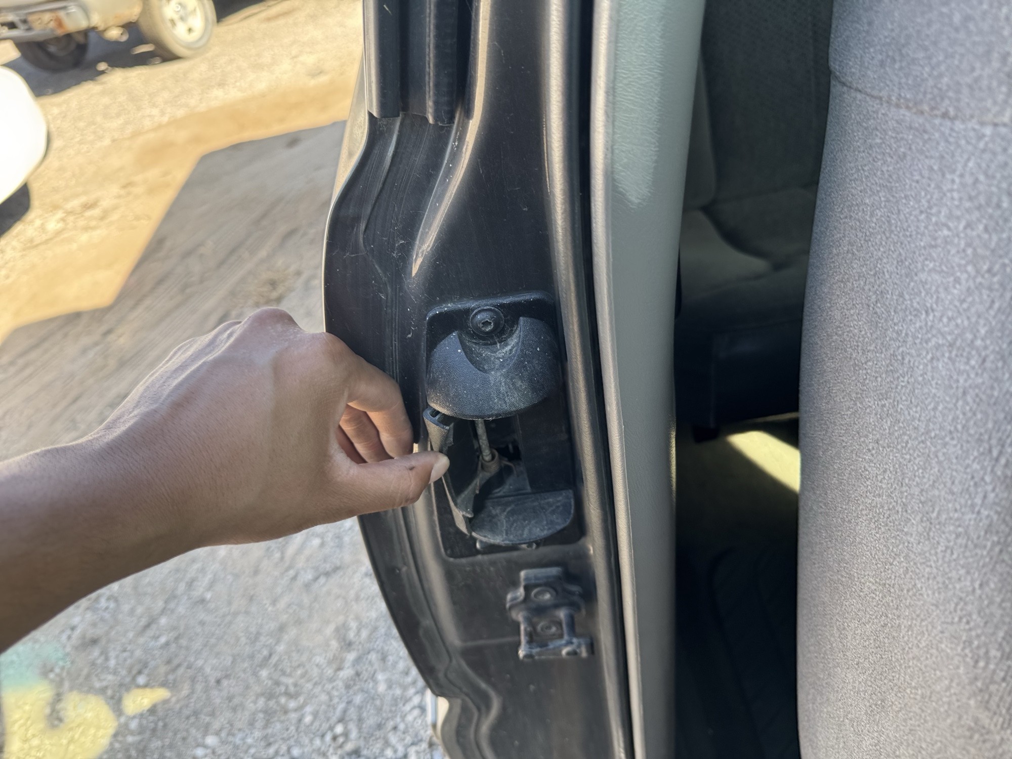 2000 chevrolet silverado-1500 ls-ext.-cab-3-door-long-bed-4wd with 201621 miles for sale near Elk River, Minnesota 106900_c04.jpg